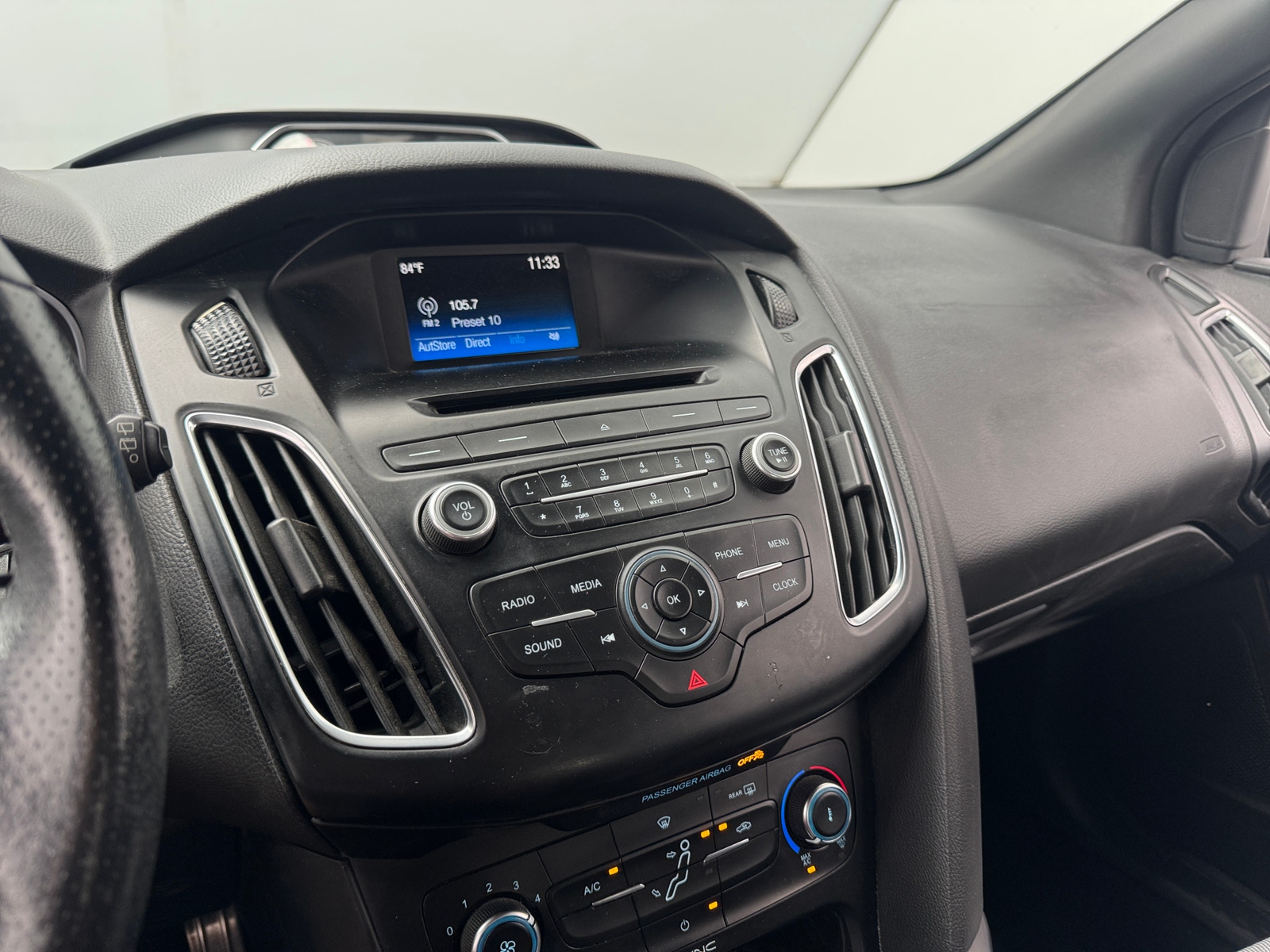 Thumbnail: 2017 Ford Focus - 4