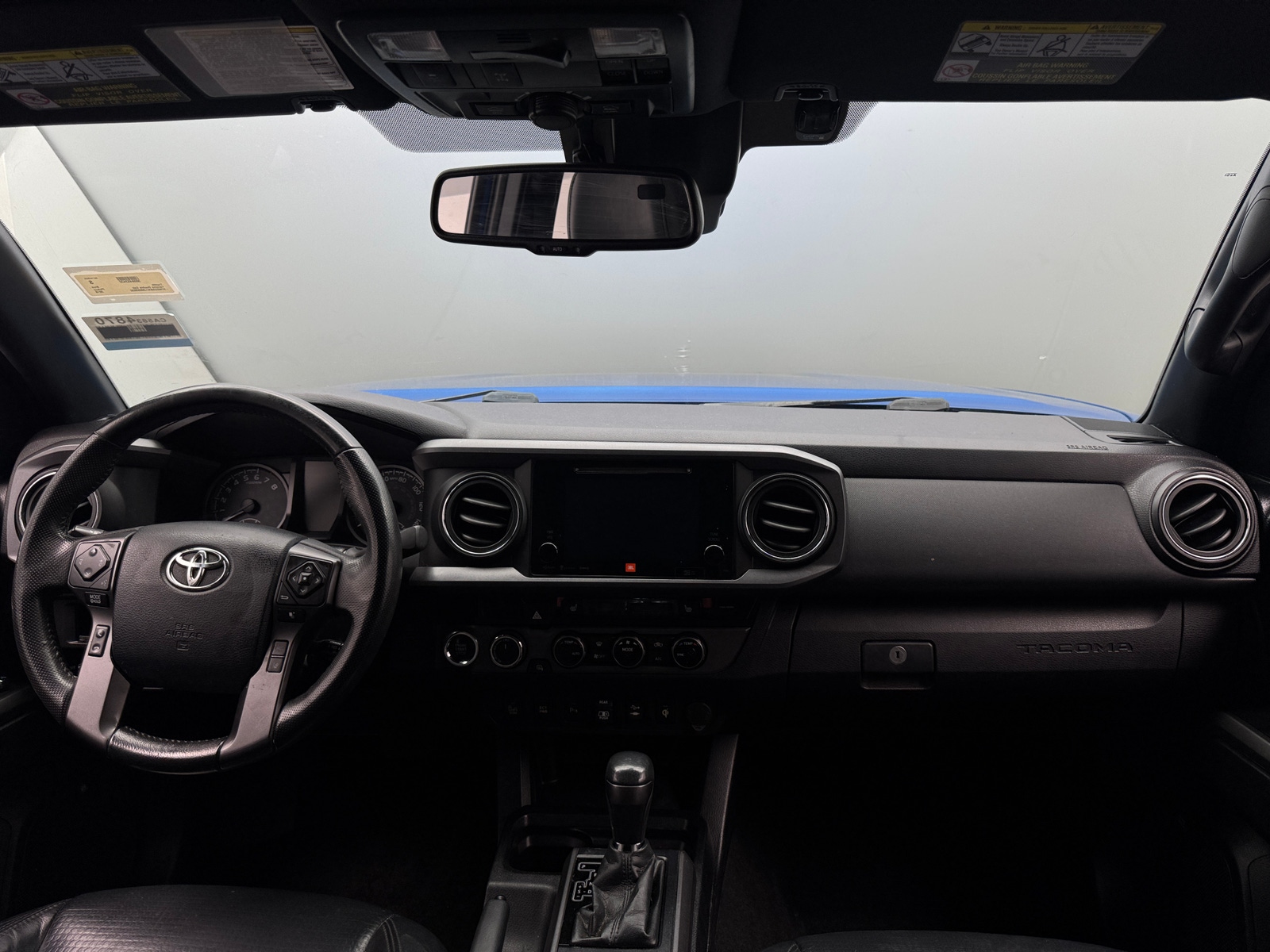 Thumbnail: 2018 Toyota Tacoma - 3