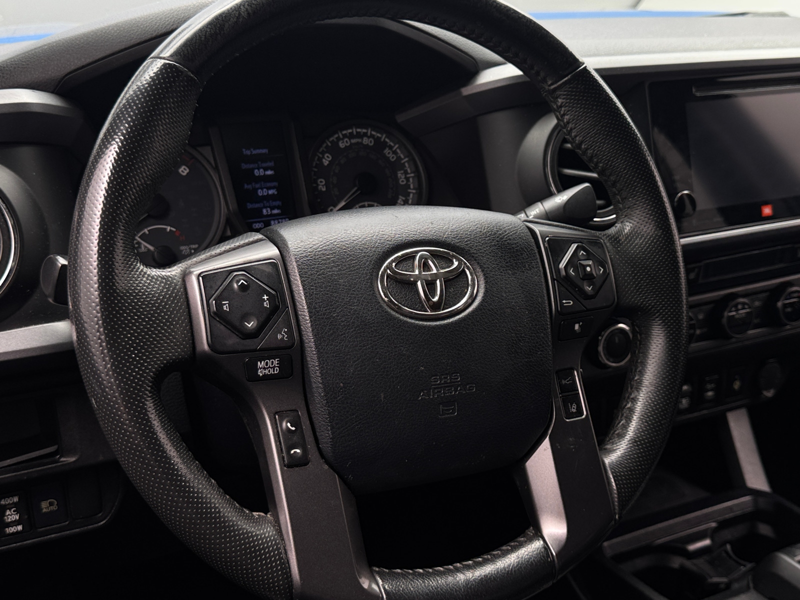 Thumbnail: 2018 Toyota Tacoma - 5