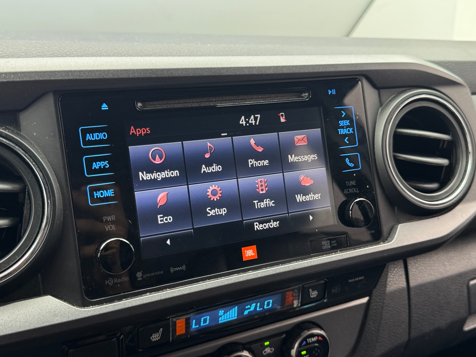 Thumbnail: 2018 Toyota Tacoma - 4
