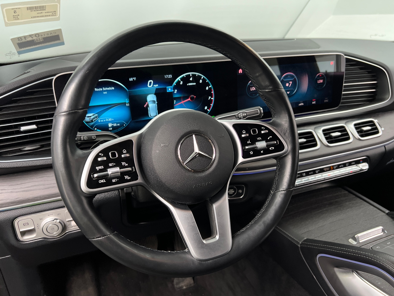 Thumbnail: 2021 Mercedes-Benz GLE - 4