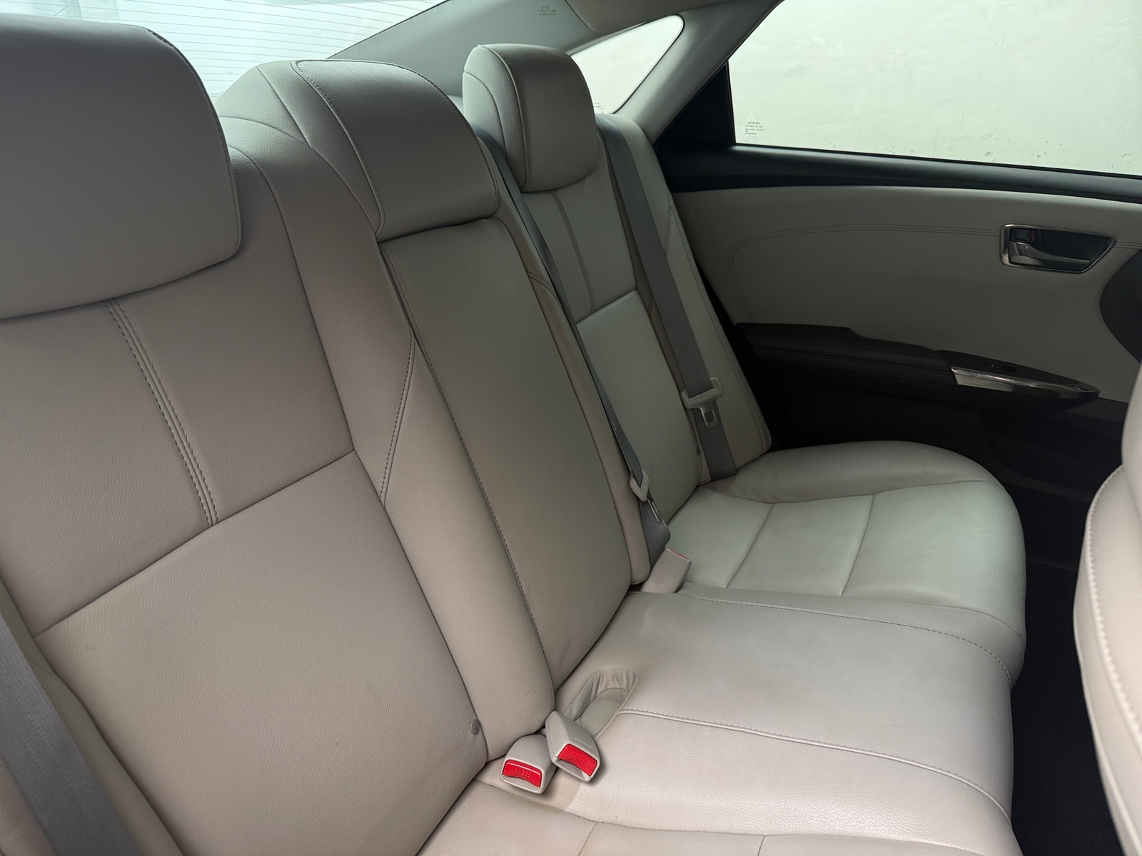 Thumbnail: 2018 Toyota Avalon - 5