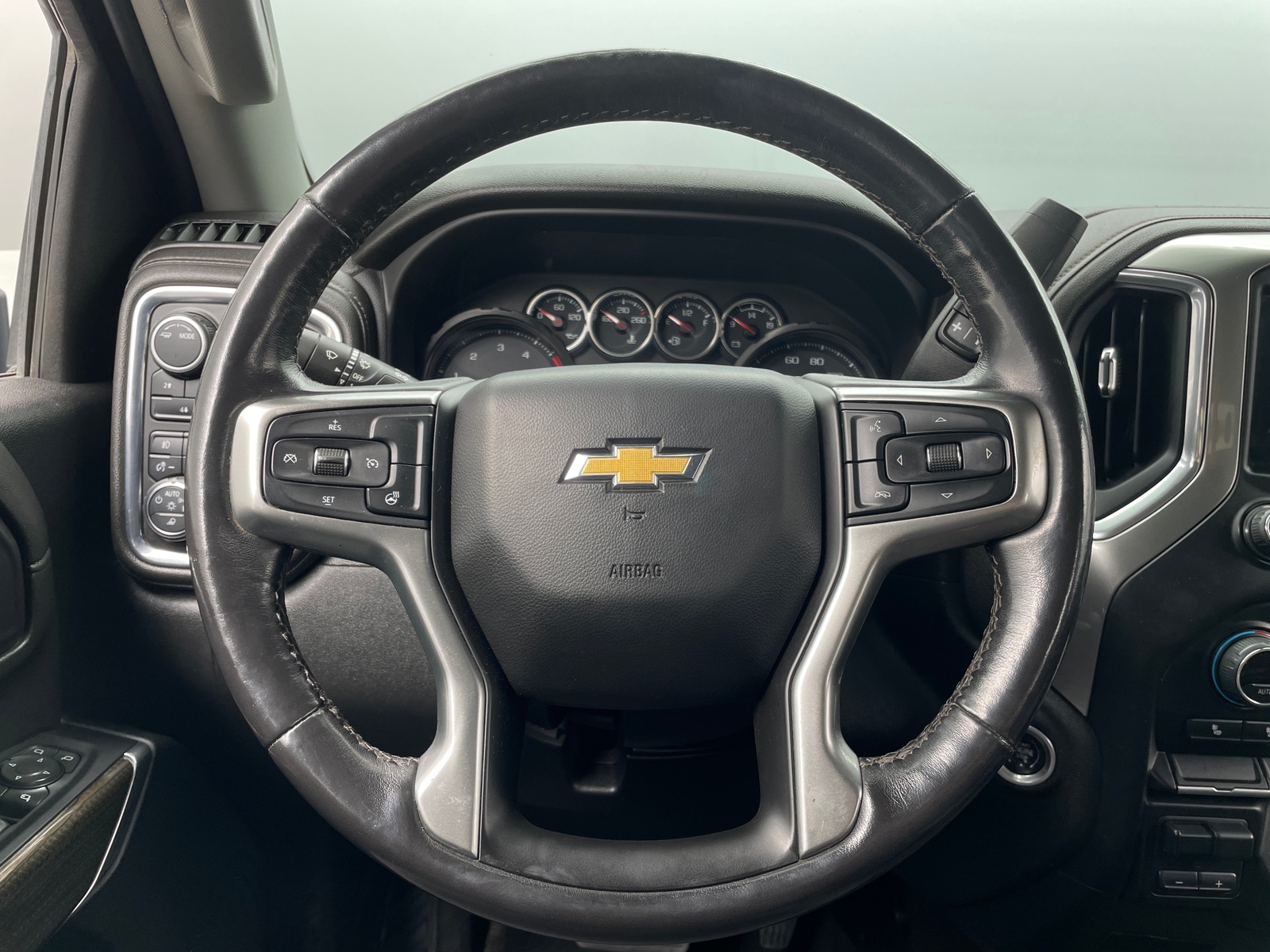 Thumbnail: 2022 Chevrolet Silverado 2500 - 5