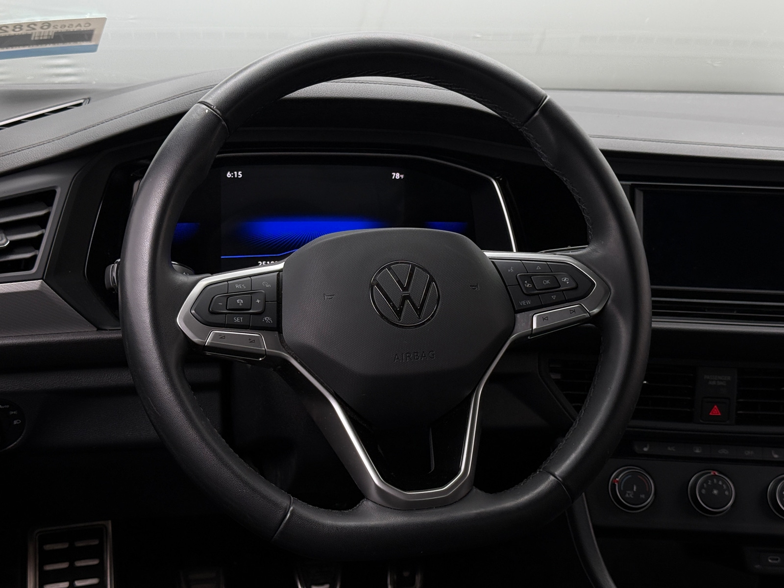 Thumbnail: 2024 Volkswagen Jetta - 5