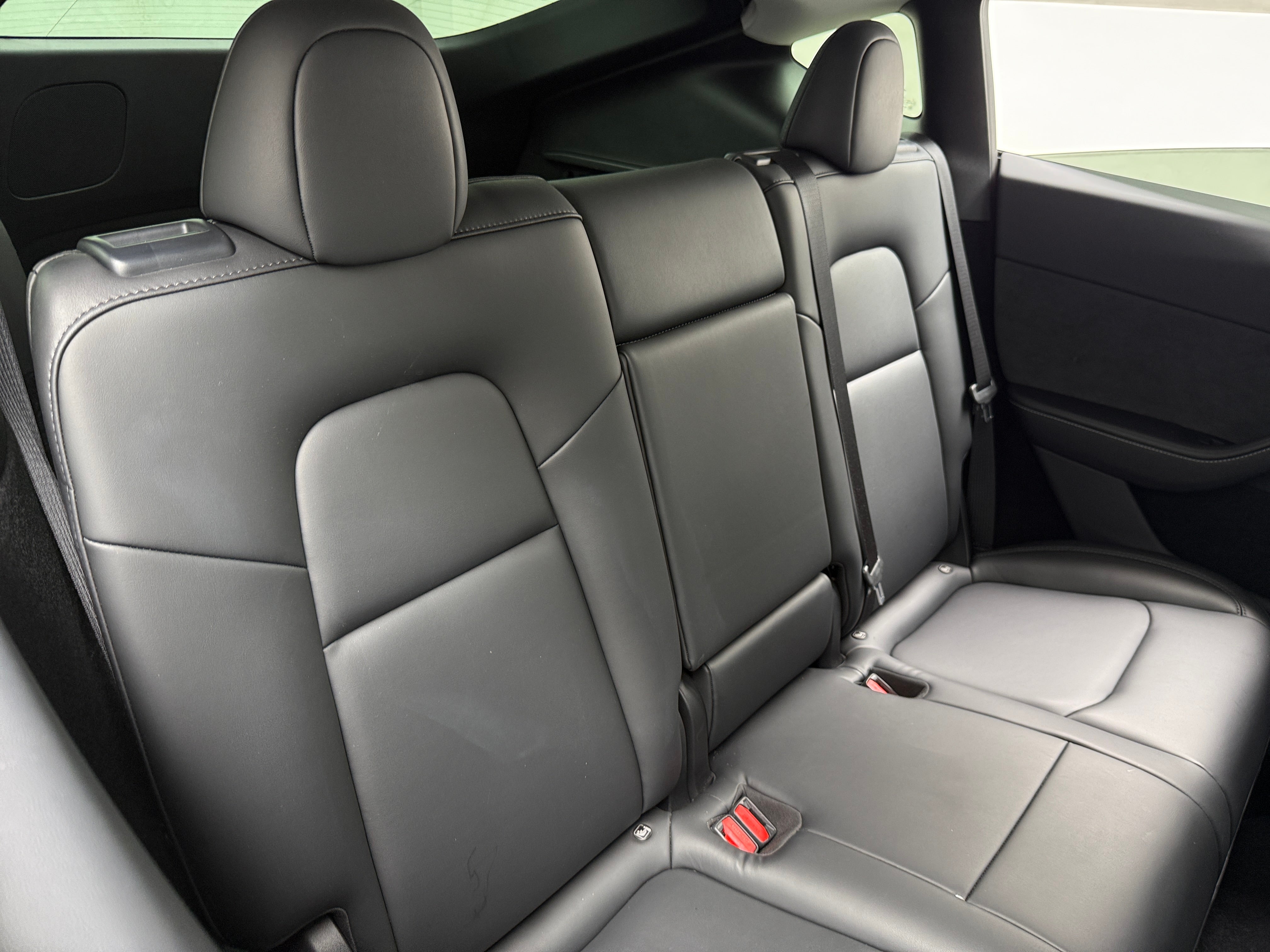 Used 2023 Tesla Model Y Long Range with VIN 7SAYGDEE5PA125291 for sale in Auburn, WA