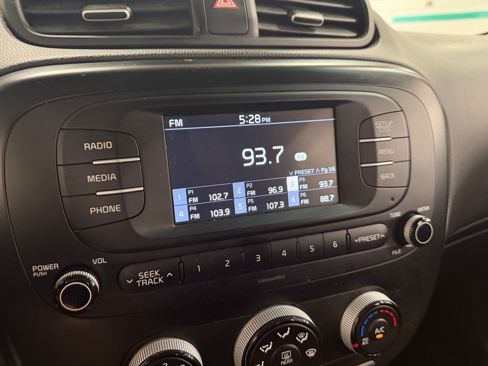 Thumbnail: 2018 Kia Soul - 4