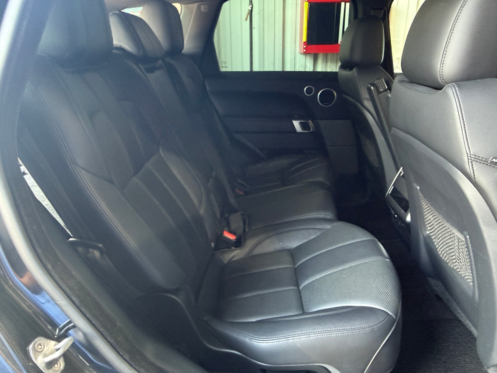 Thumbnail: 2016 Land Rover Range Rover Sport - 5