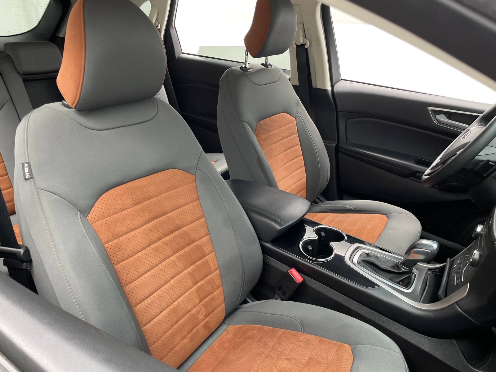 Thumbnail: 2018 Ford Edge - 2