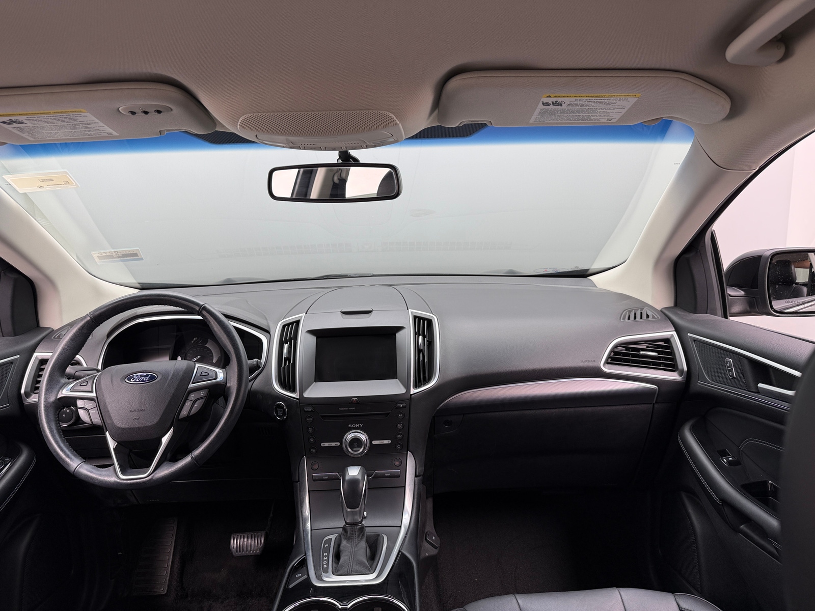 Thumbnail: 2017 Ford Edge - 2