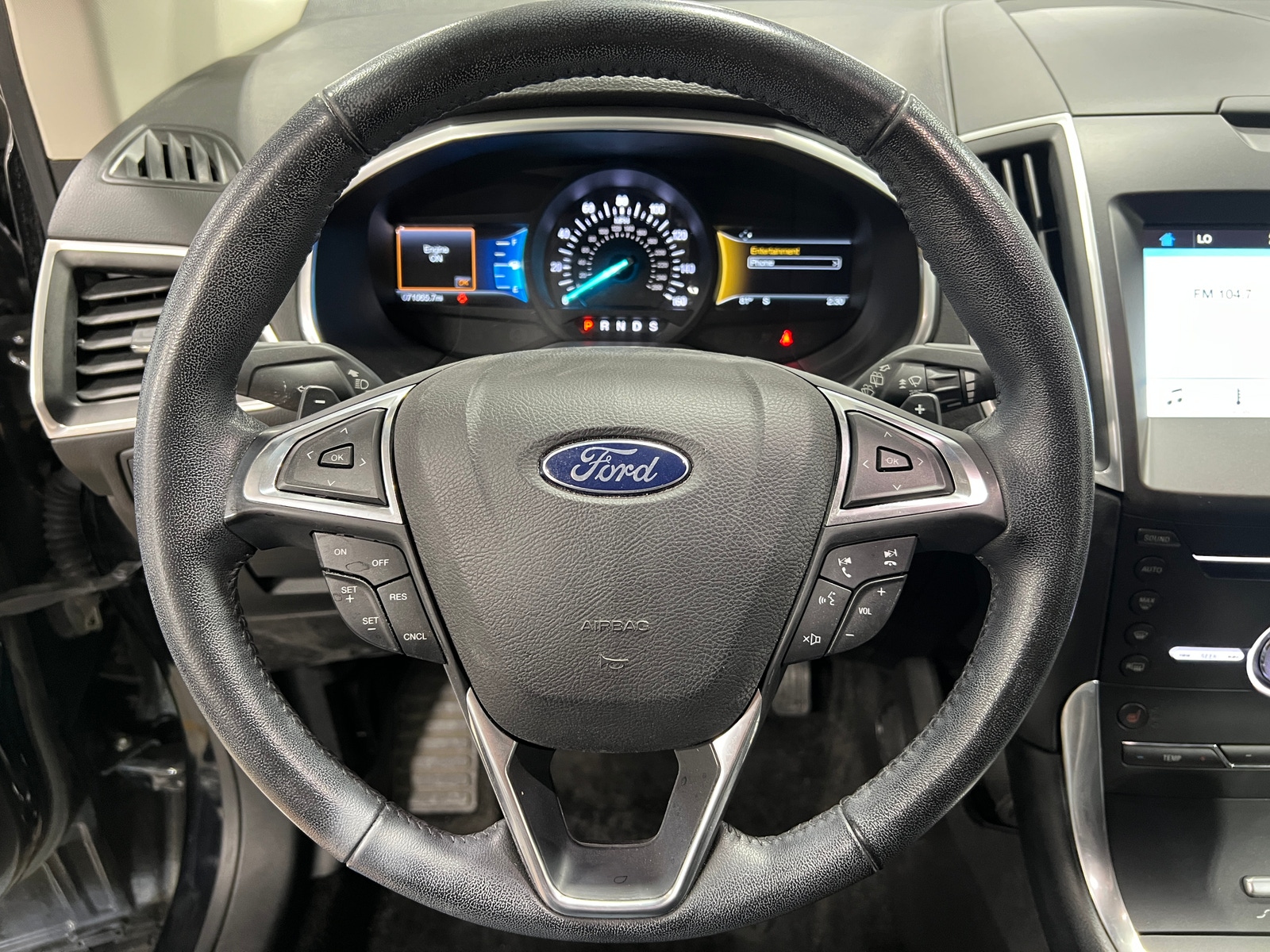 Thumbnail: 2017 Ford Edge - 4
