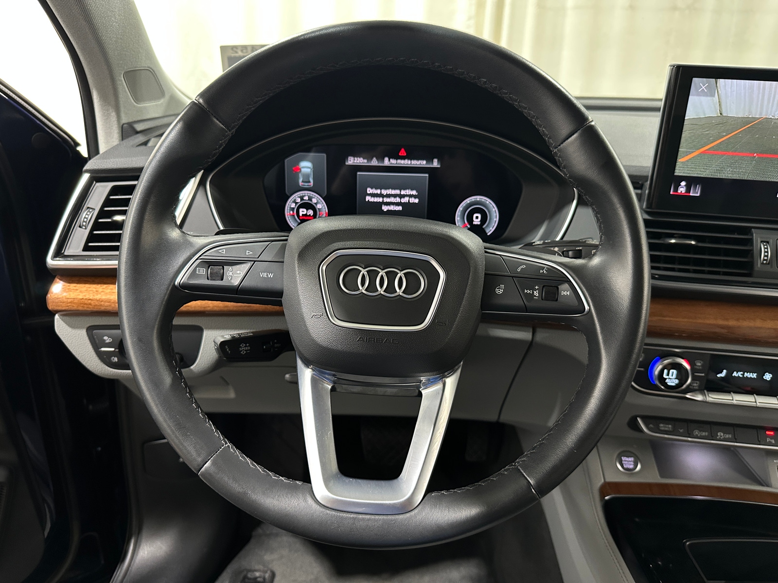 Thumbnail: 2021 Audi Q5 - 4