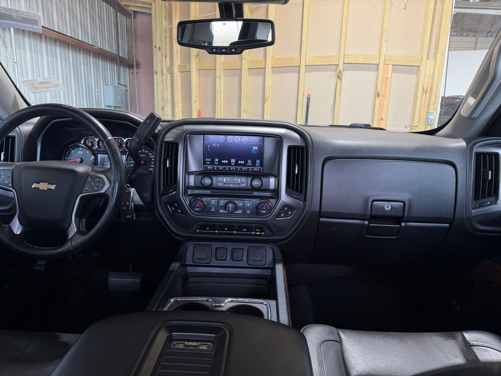 Thumbnail: 2017 Chevrolet Silverado 1500 - 2