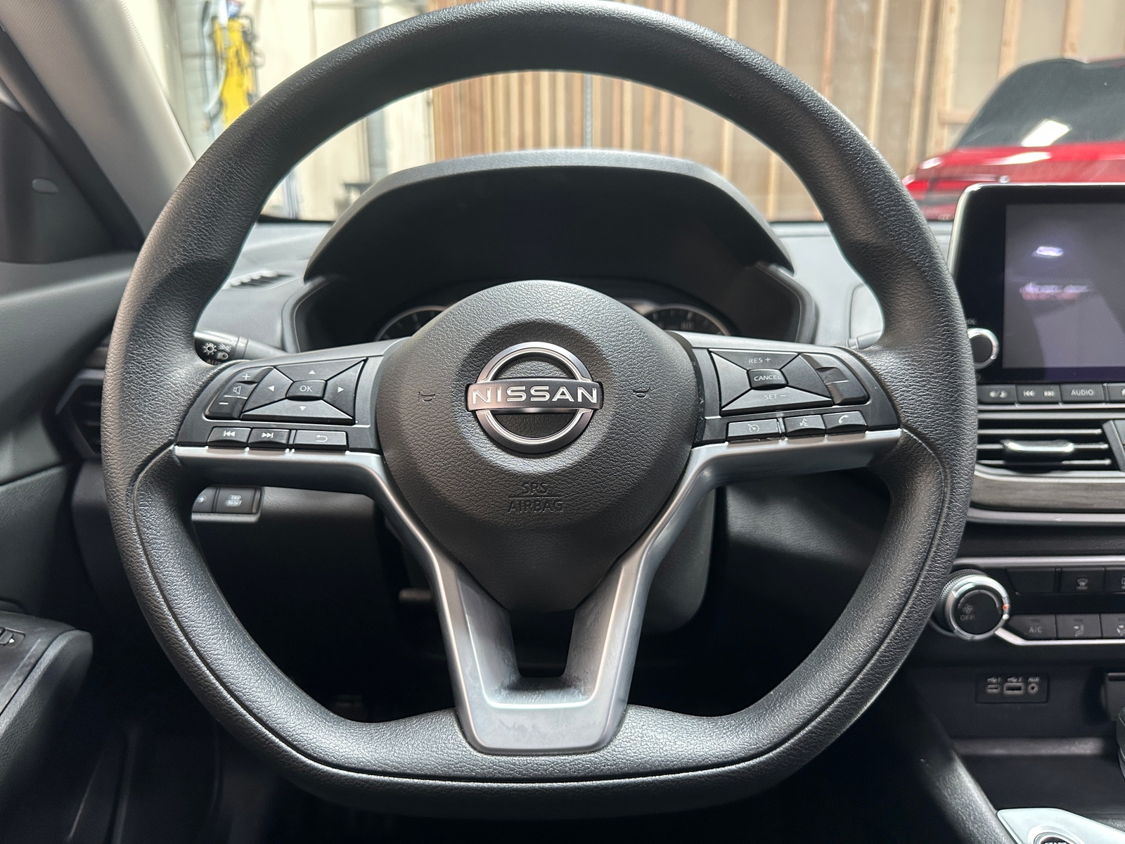 Thumbnail: 2025 Nissan Altima - 5