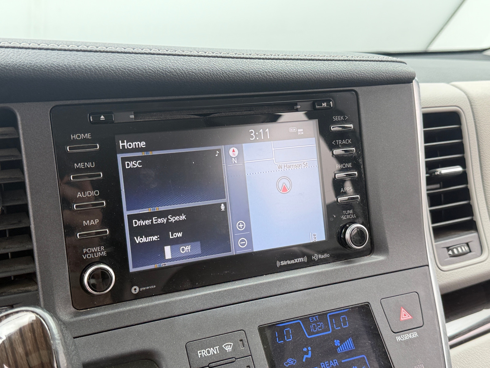 Thumbnail: 2019 Toyota Sienna - 3