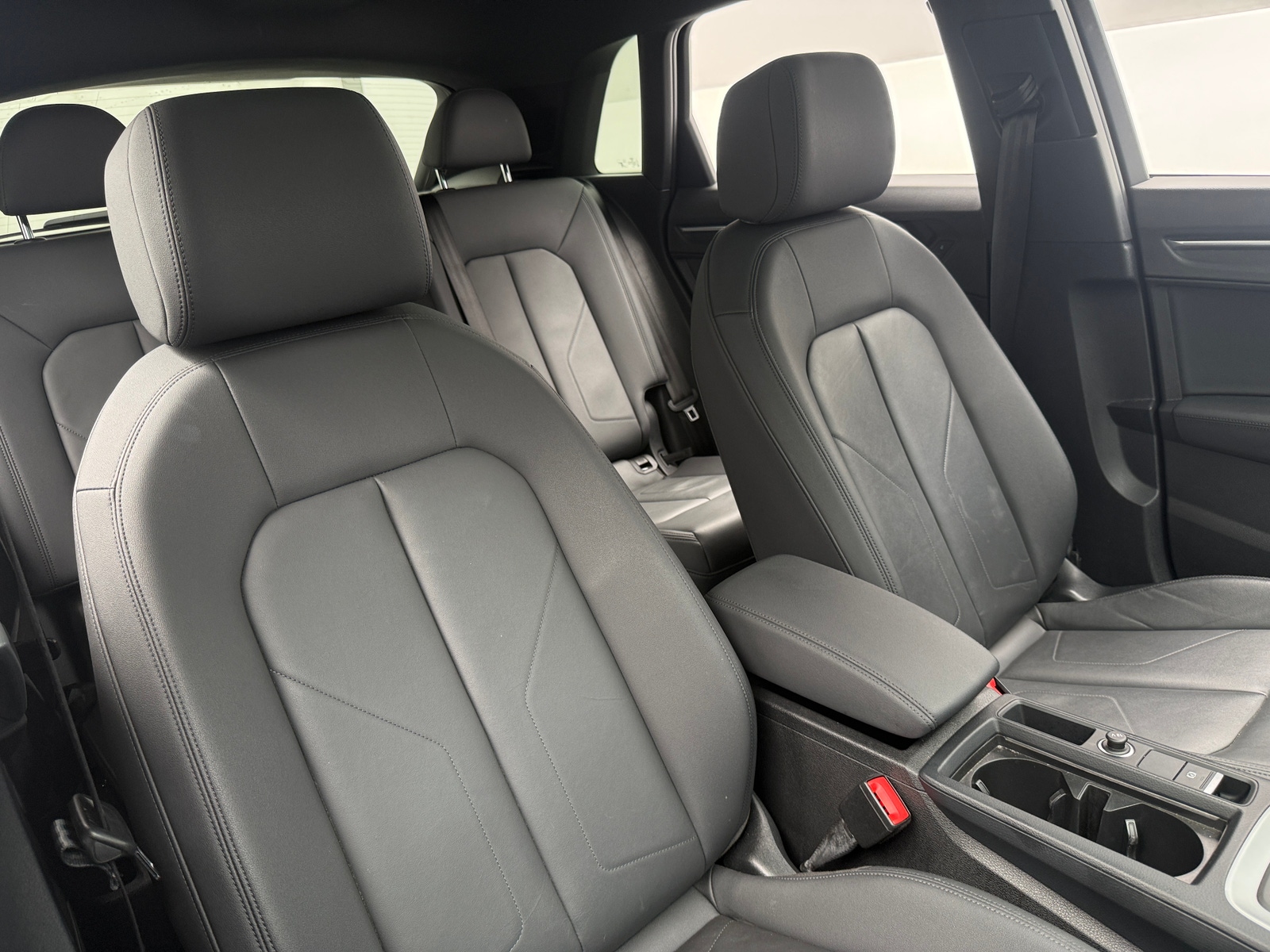 Thumbnail: 2021 Audi Q3 - 2