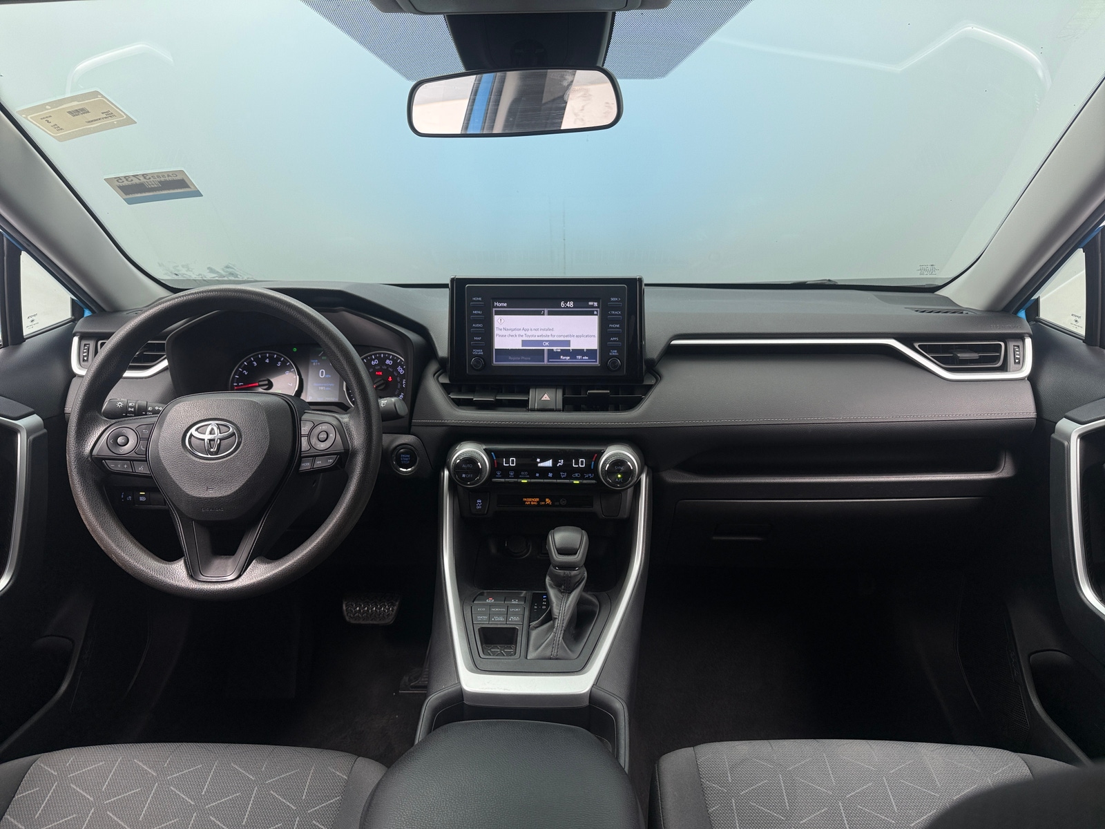 Thumbnail: 2019 Toyota RAV4 - 3