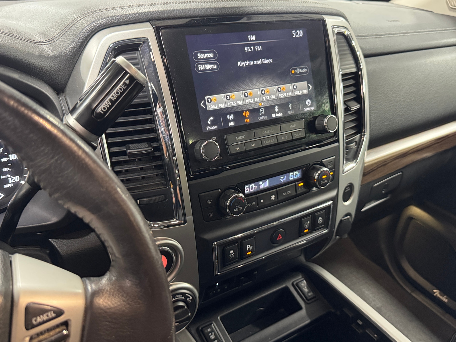 Thumbnail: 2020 Nissan Titan - 3
