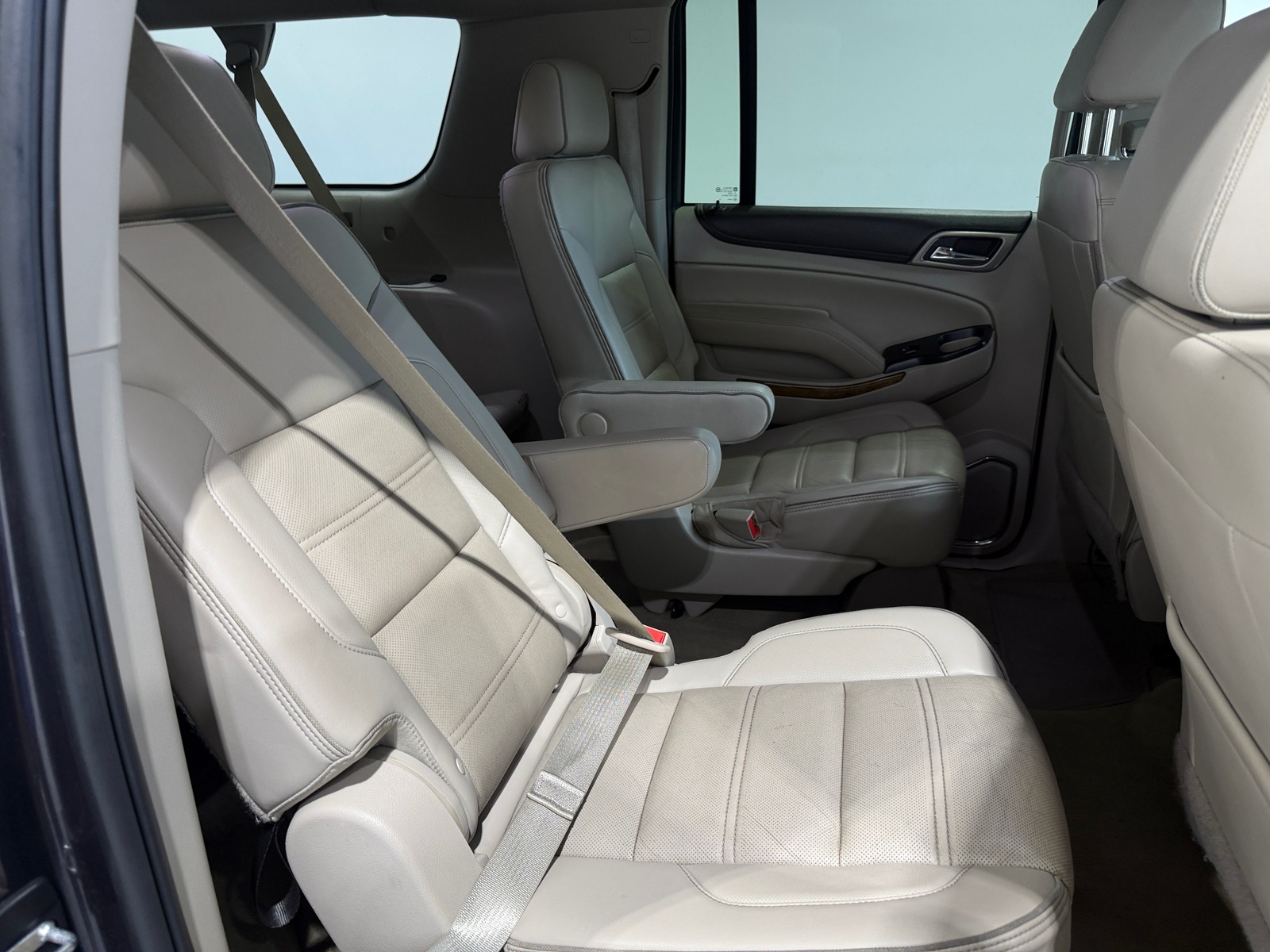 Thumbnail: 2017 GMC Yukon XL - 5