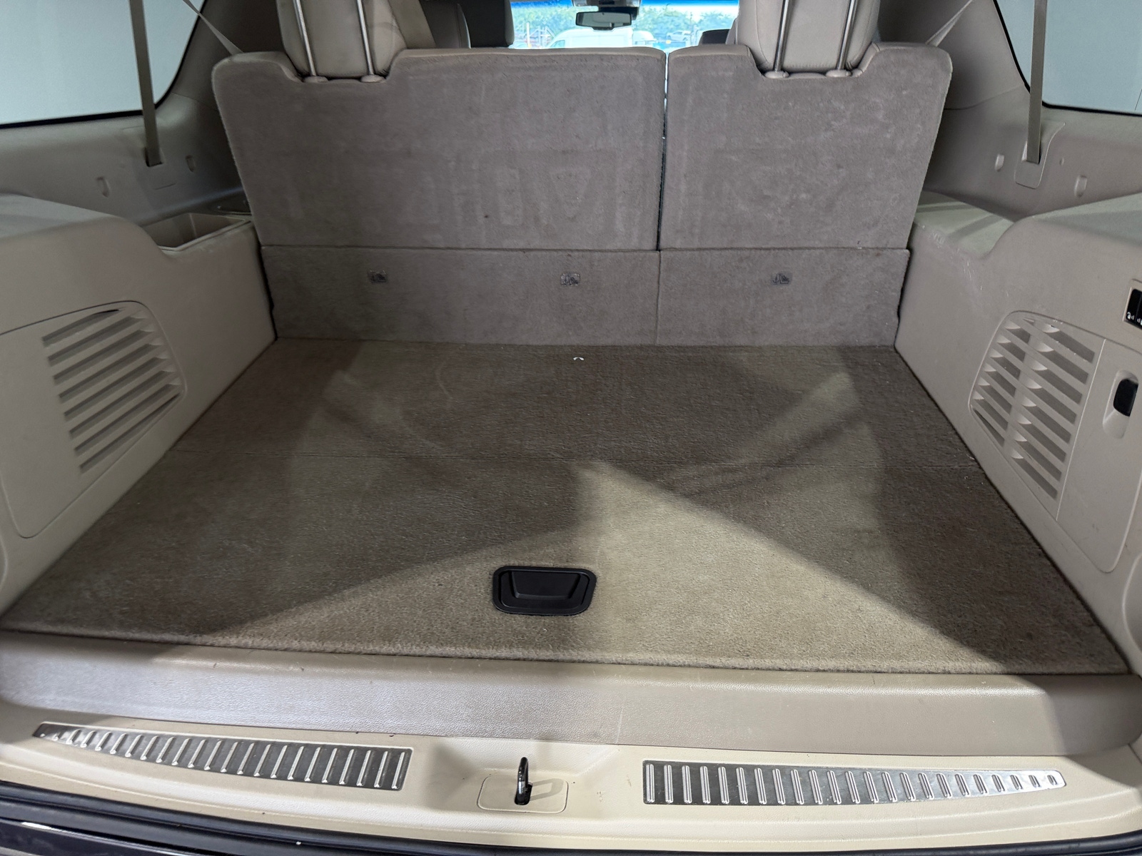 Thumbnail: 2017 GMC Yukon XL - 6