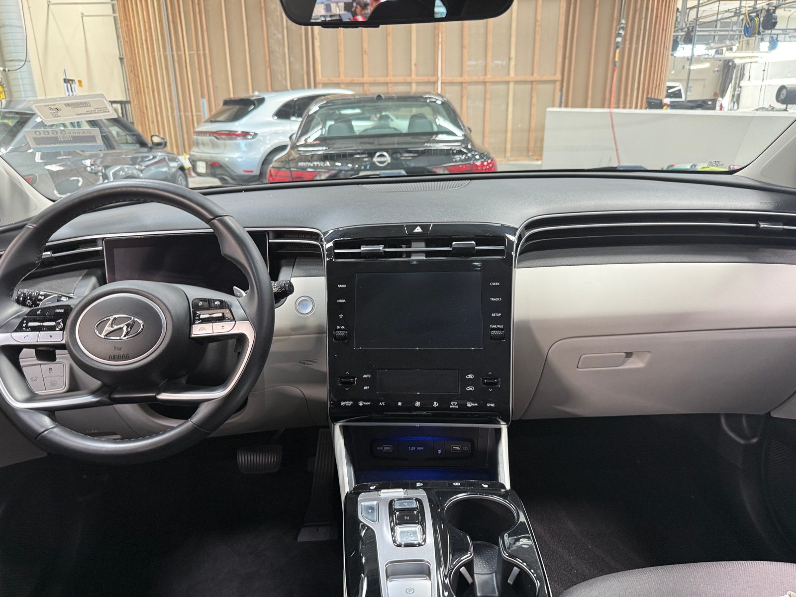 Thumbnail: 2022 Hyundai Tucson - 3