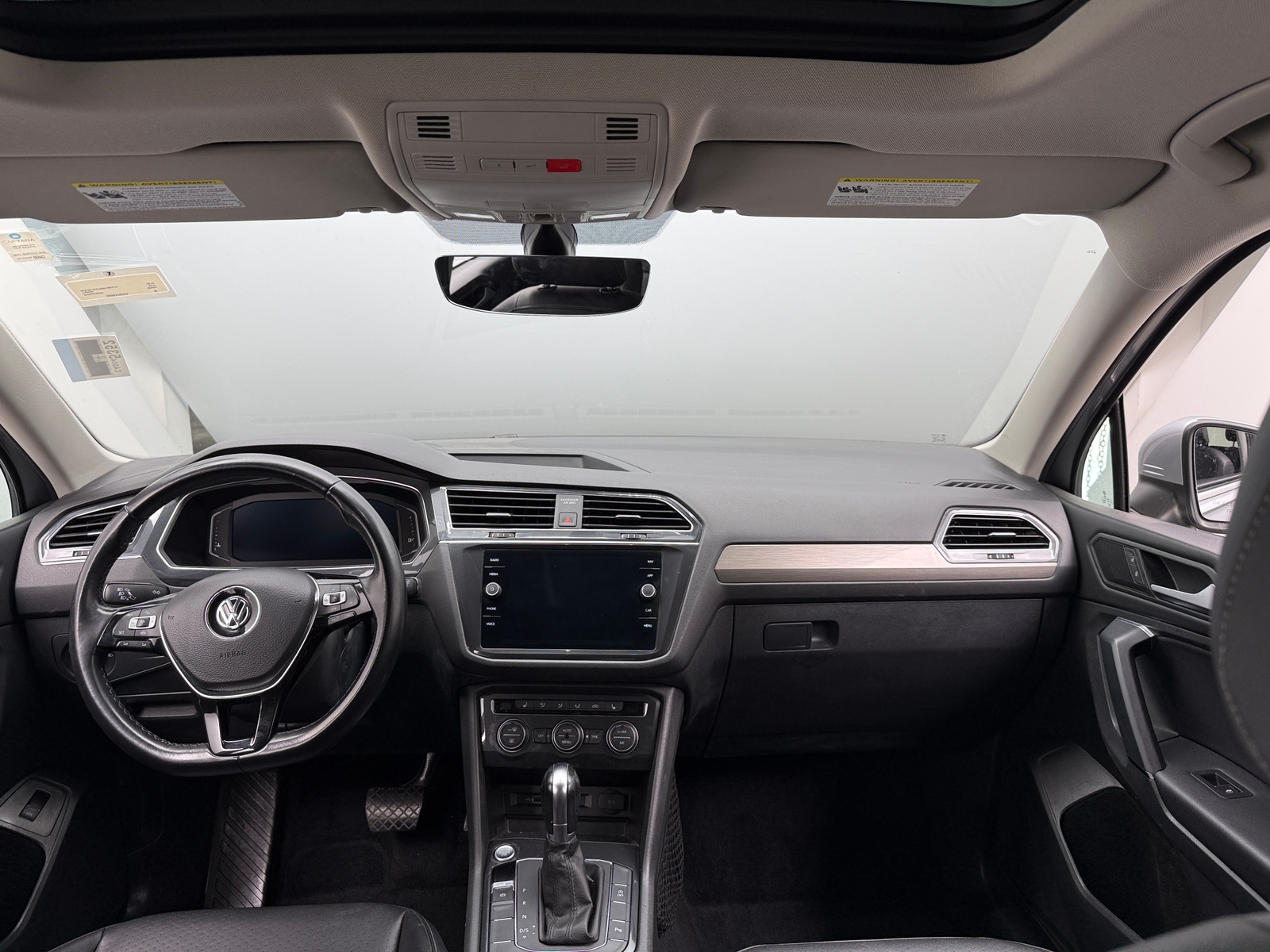 Thumbnail: 2019 Volkswagen Tiguan - 3