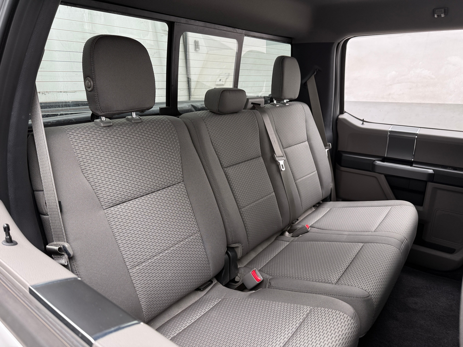 Thumbnail: 2016 Ford Econoline - 6