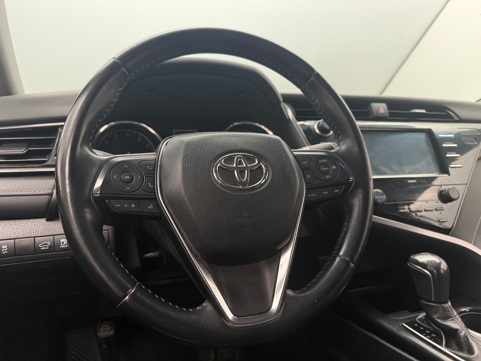 Thumbnail: 2020 Toyota Camry - 5