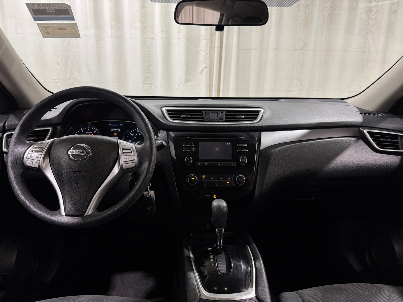 Thumbnail: 2015 Nissan Rogue - 3