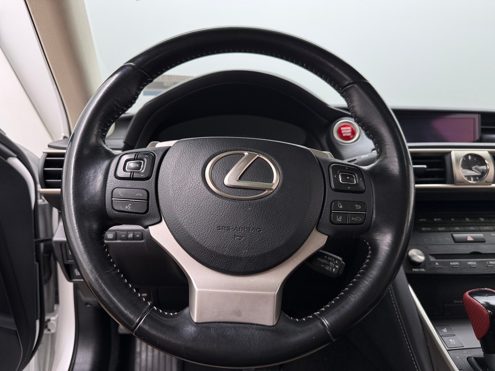 Thumbnail: 2017 Lexus IS - 4