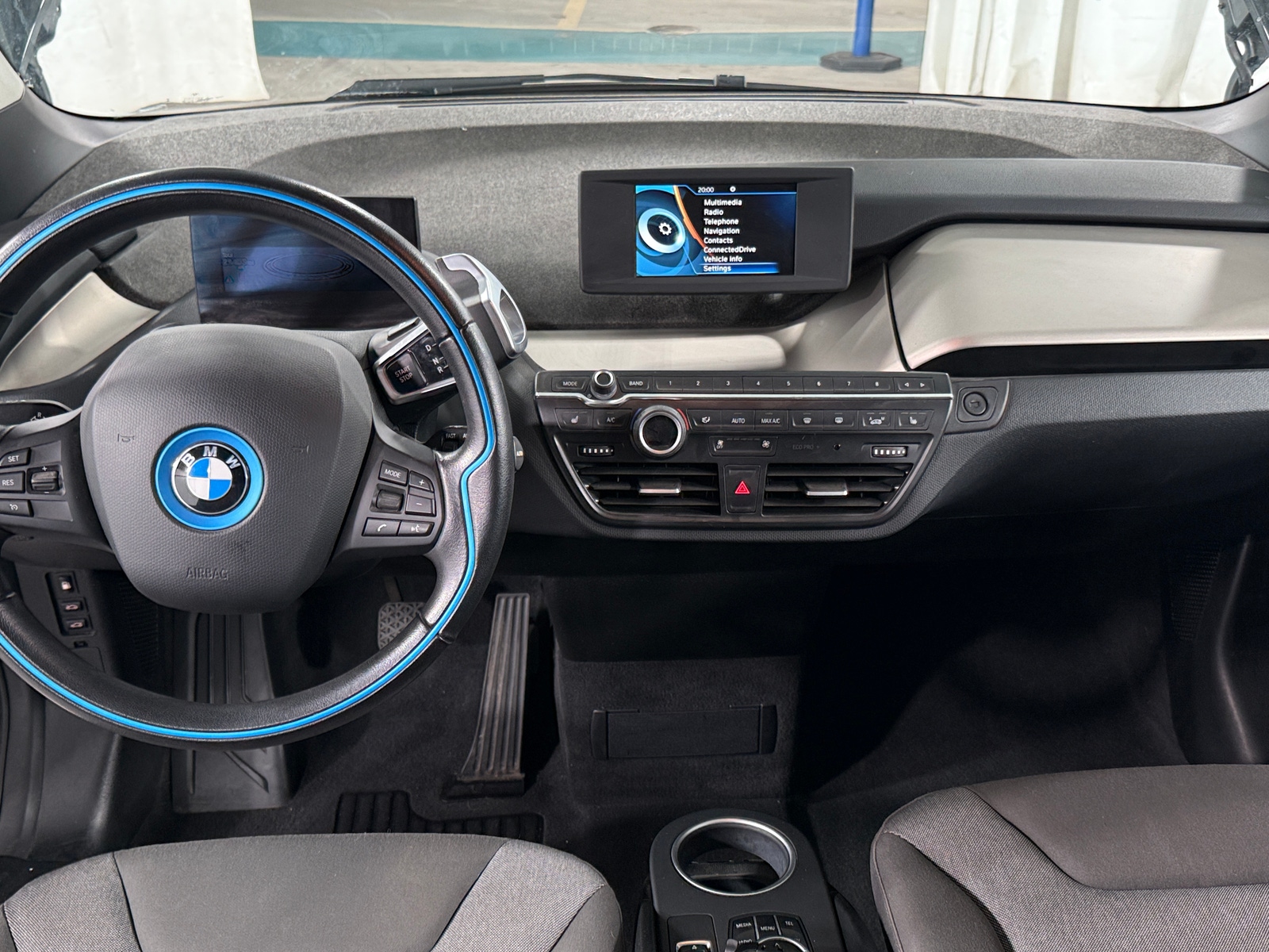 Thumbnail: 2018 BMW i3 - 3