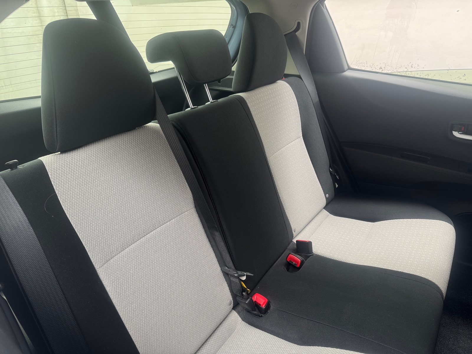 Thumbnail: 2014 Toyota Yaris - 6