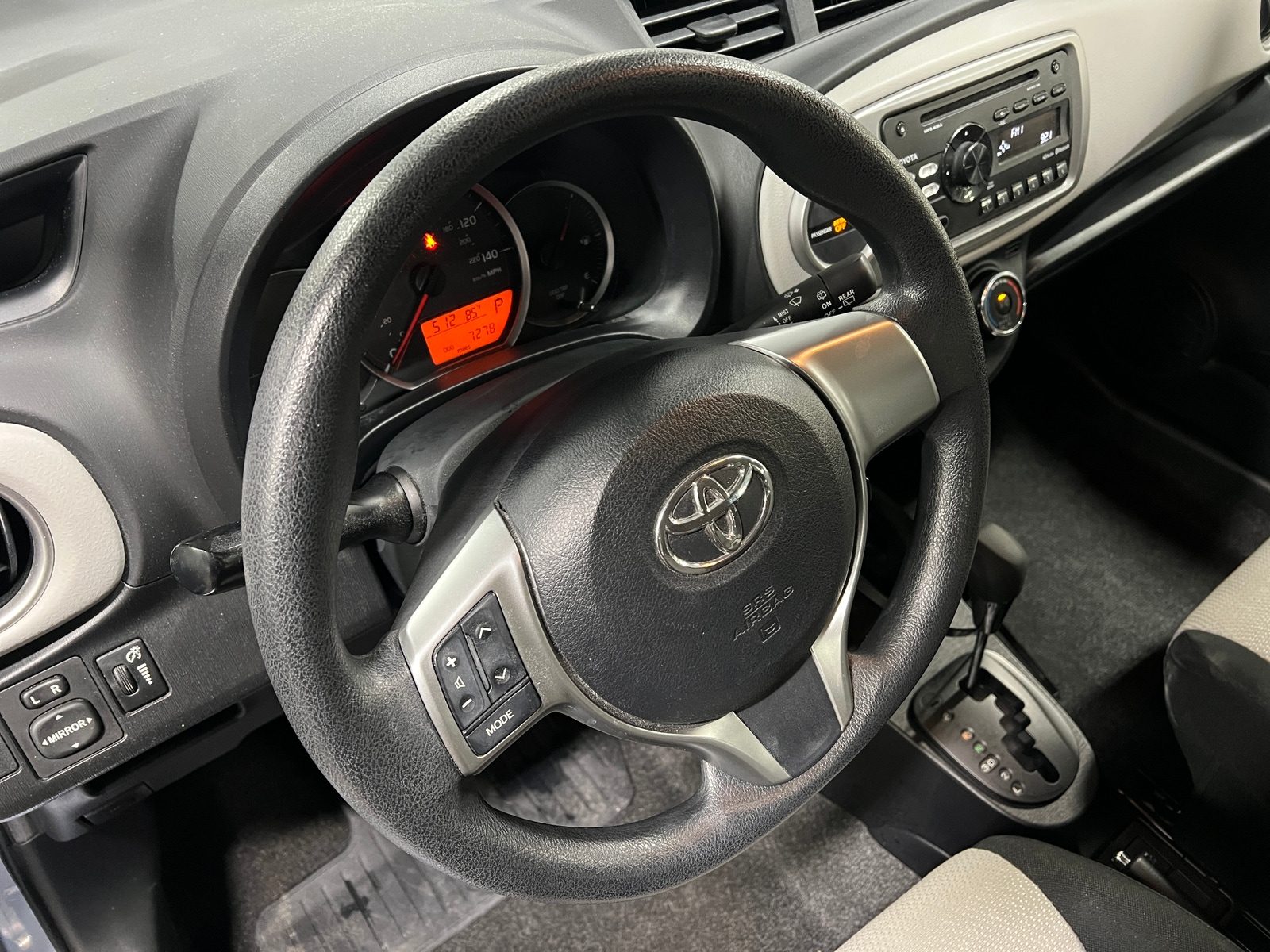 Thumbnail: 2014 Toyota Yaris - 5