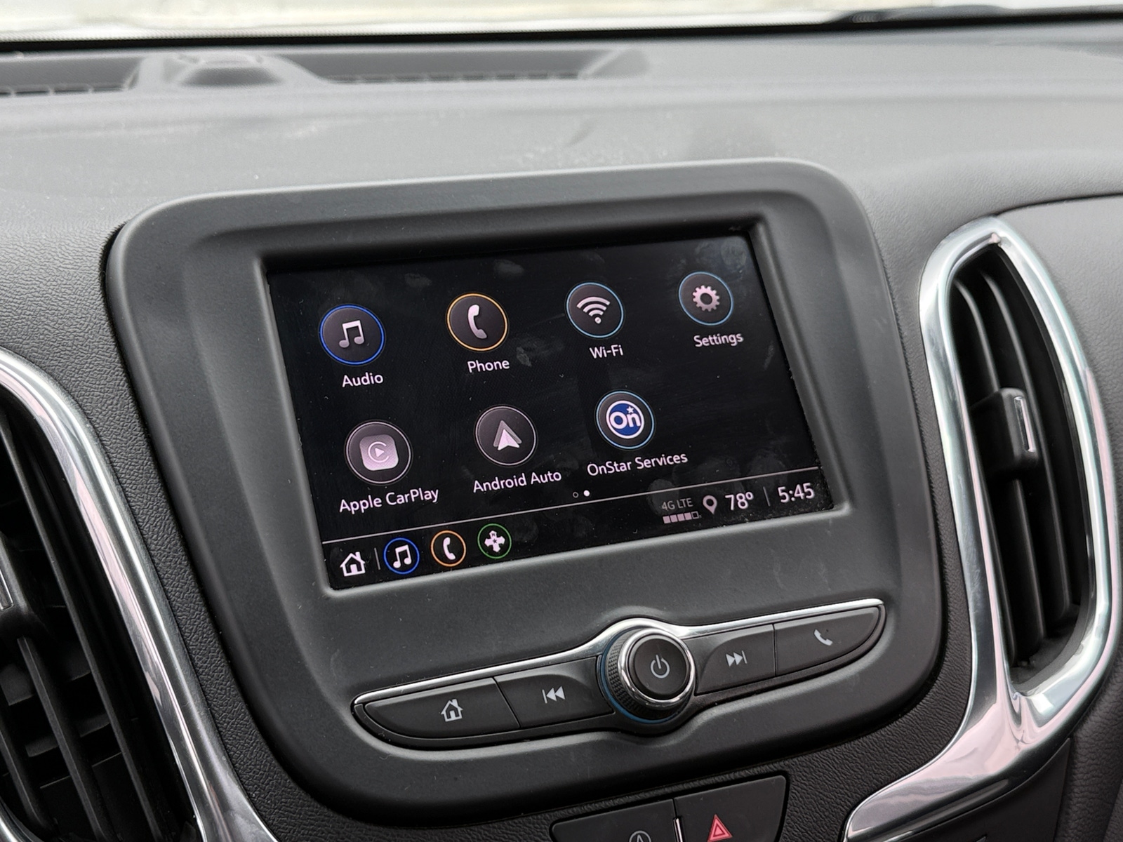Thumbnail: 2023 Chevrolet Equinox - 4