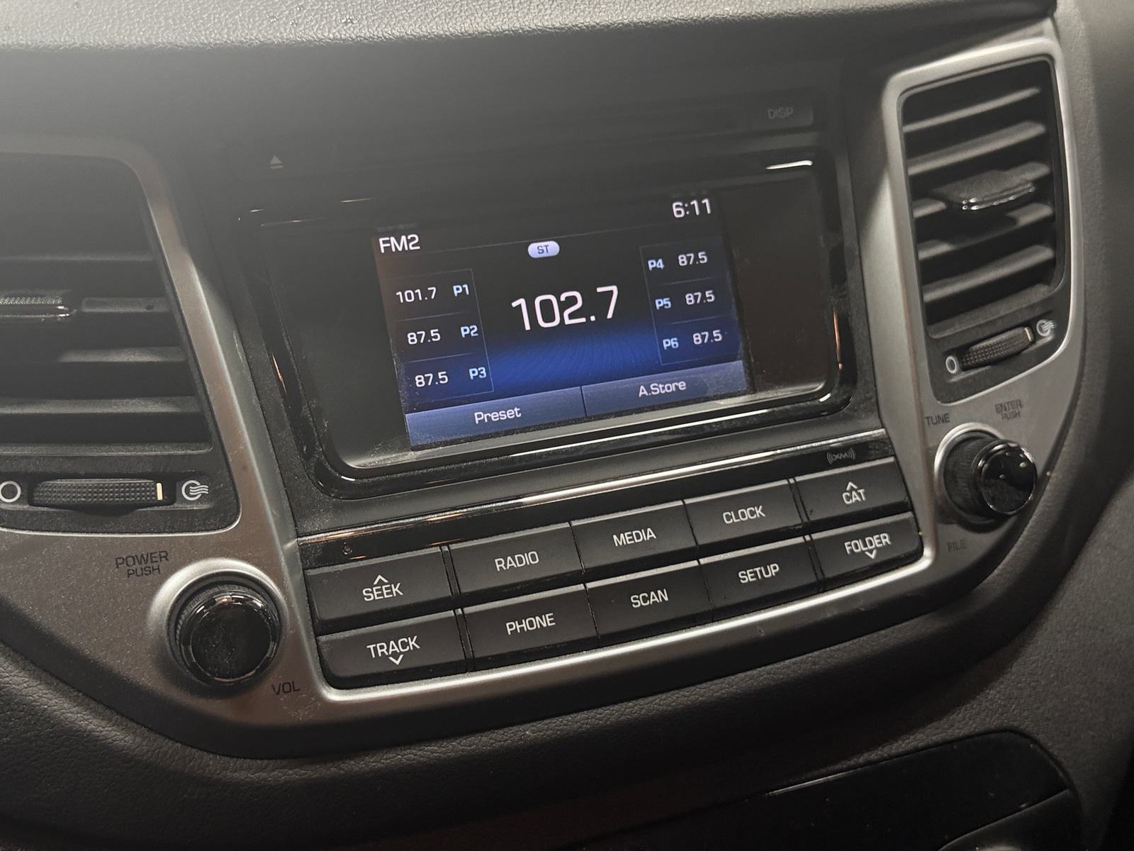 Thumbnail: 2017 Hyundai Tucson - 4