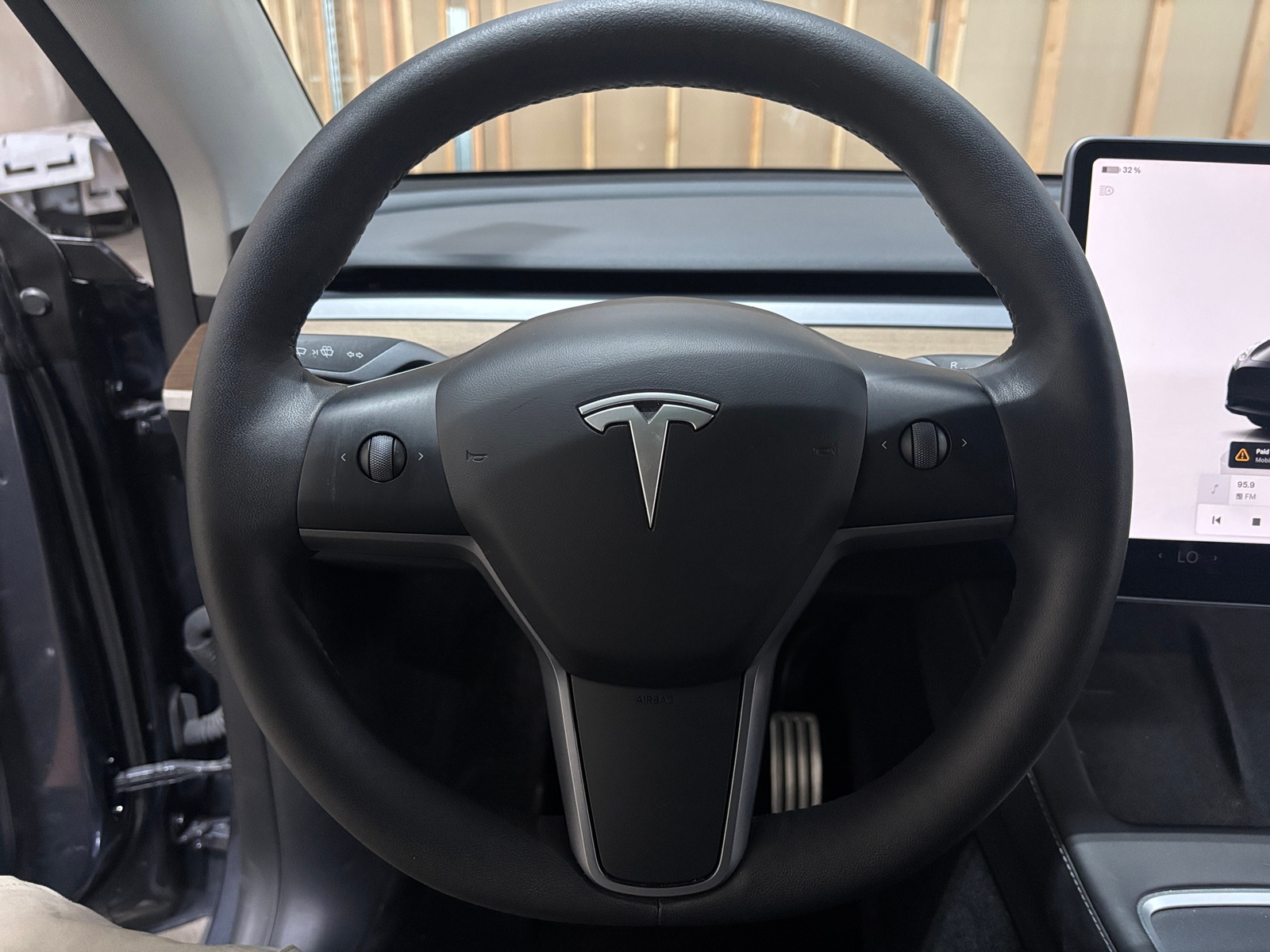 Thumbnail: 2023 Tesla Model Y - 4