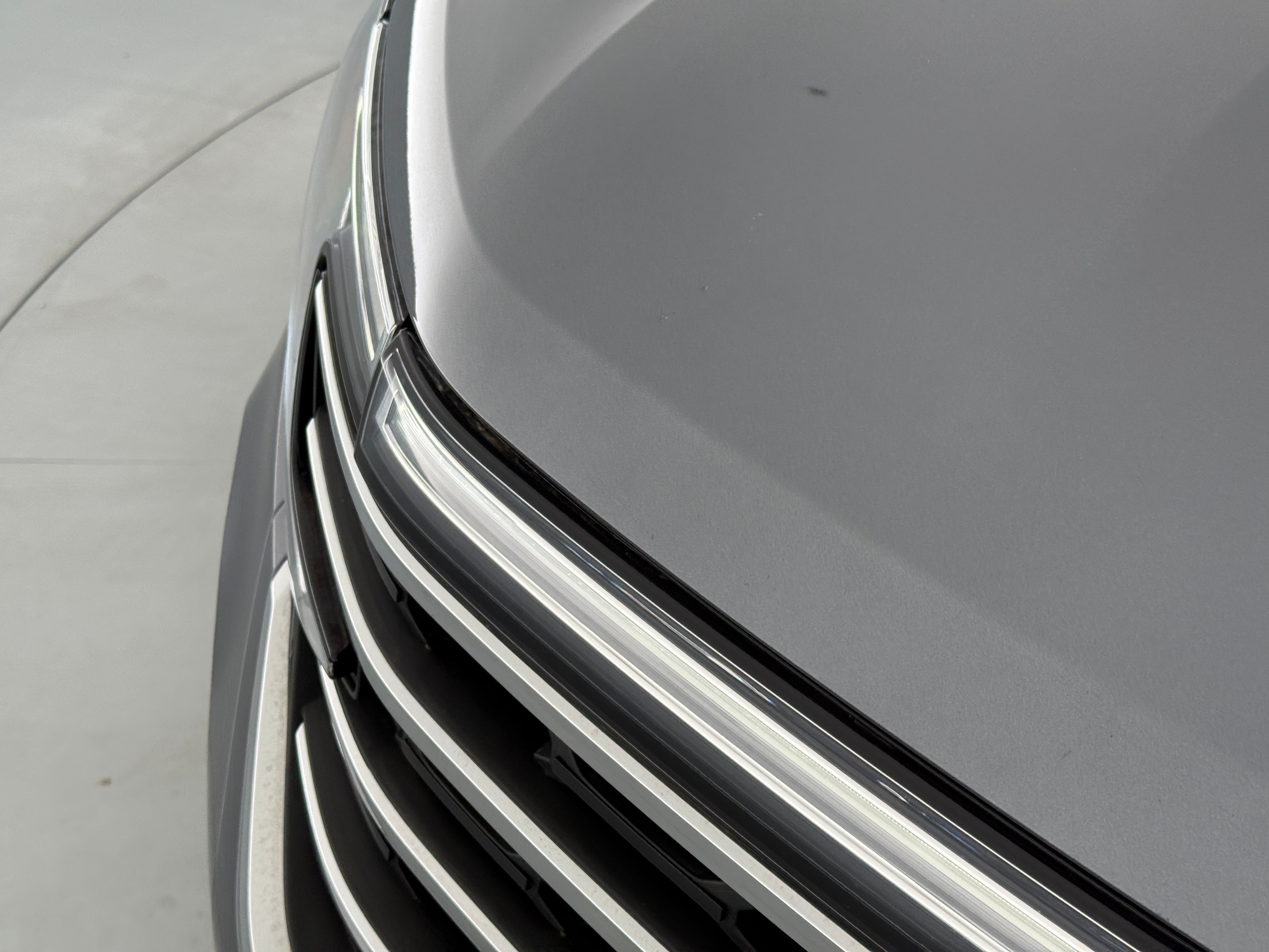 2025 Volkswagen Atlas SE w/Tech - Photo 34