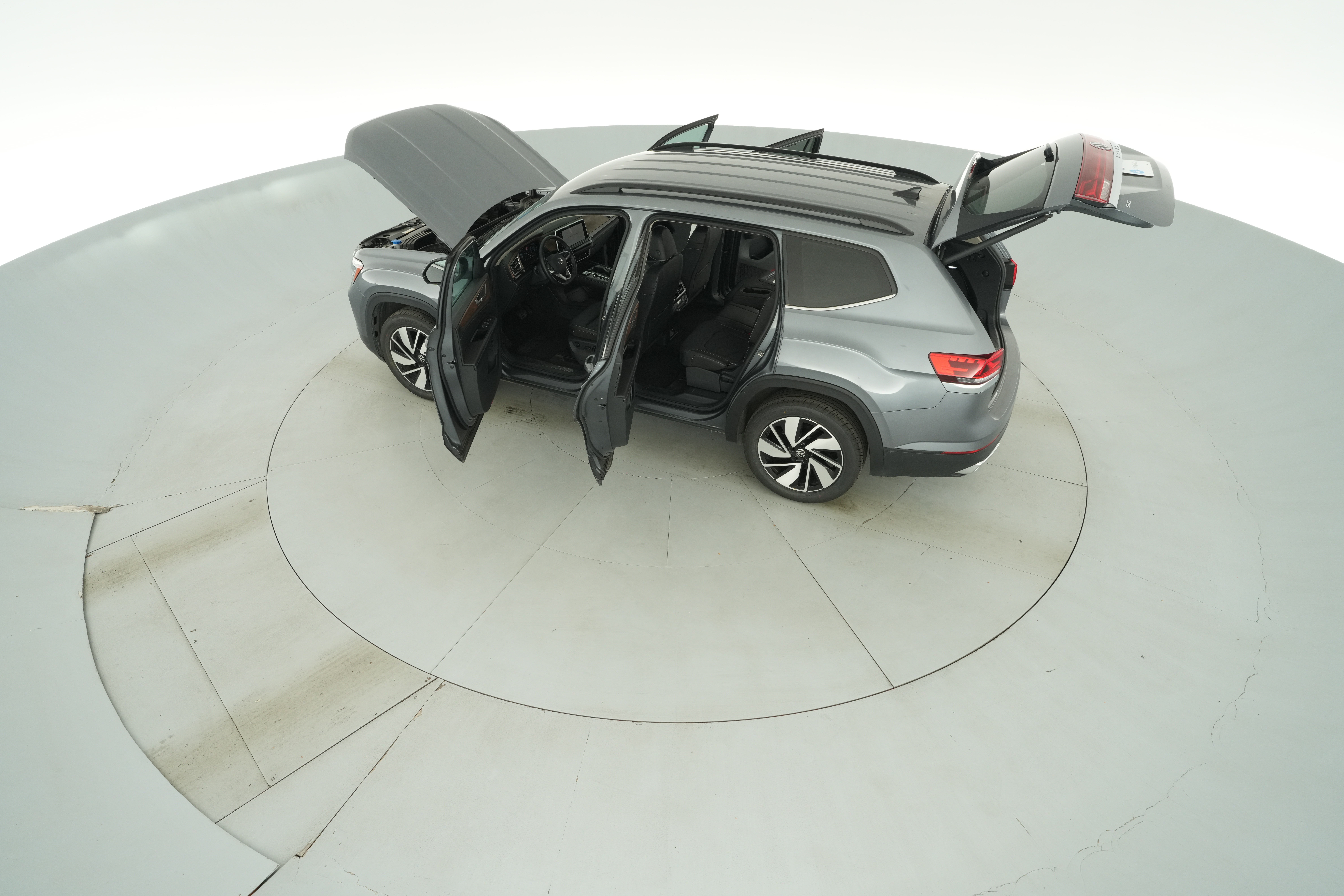2025 Volkswagen Atlas SE w/Tech - Photo 57