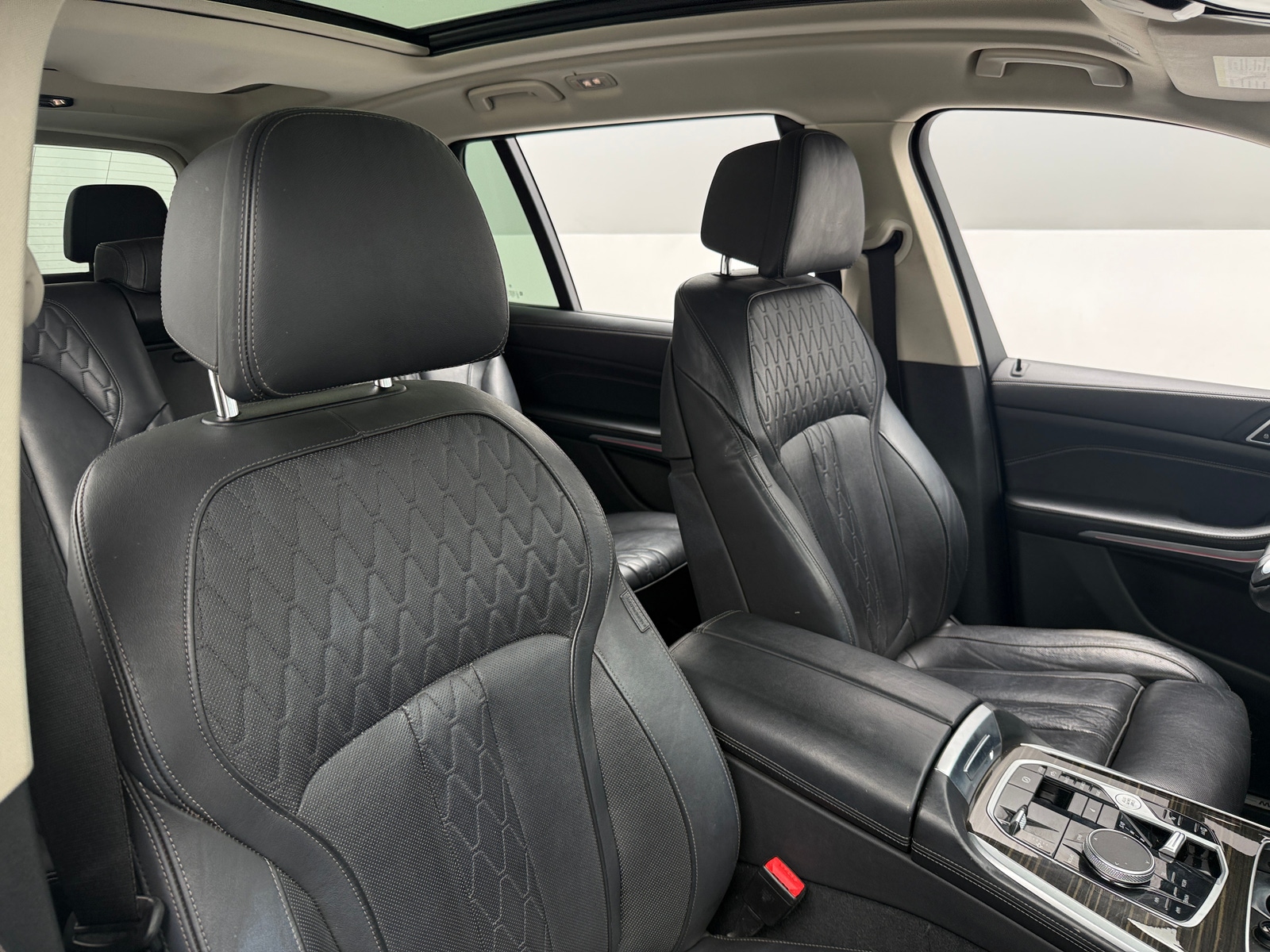 Thumbnail: 2024 BMW X7 - 2