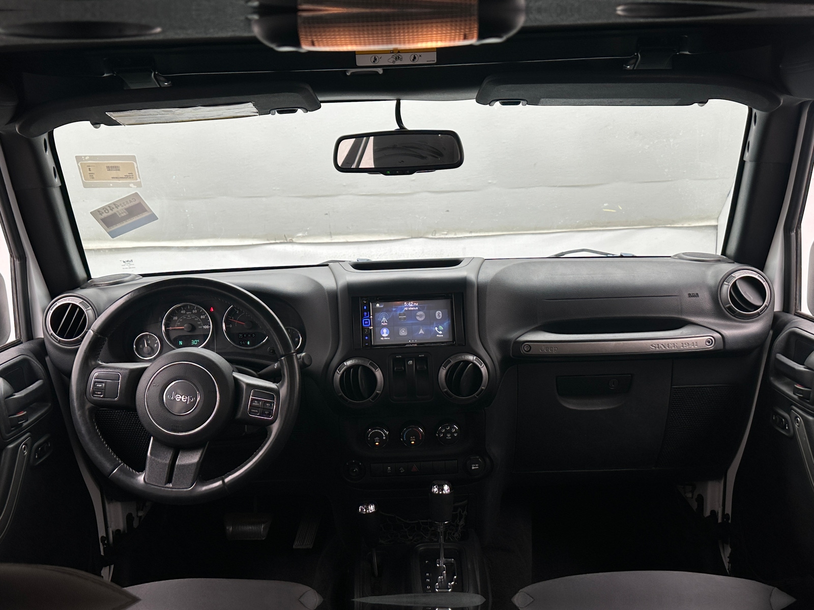 Thumbnail: 2017 Jeep Wrangler - 3