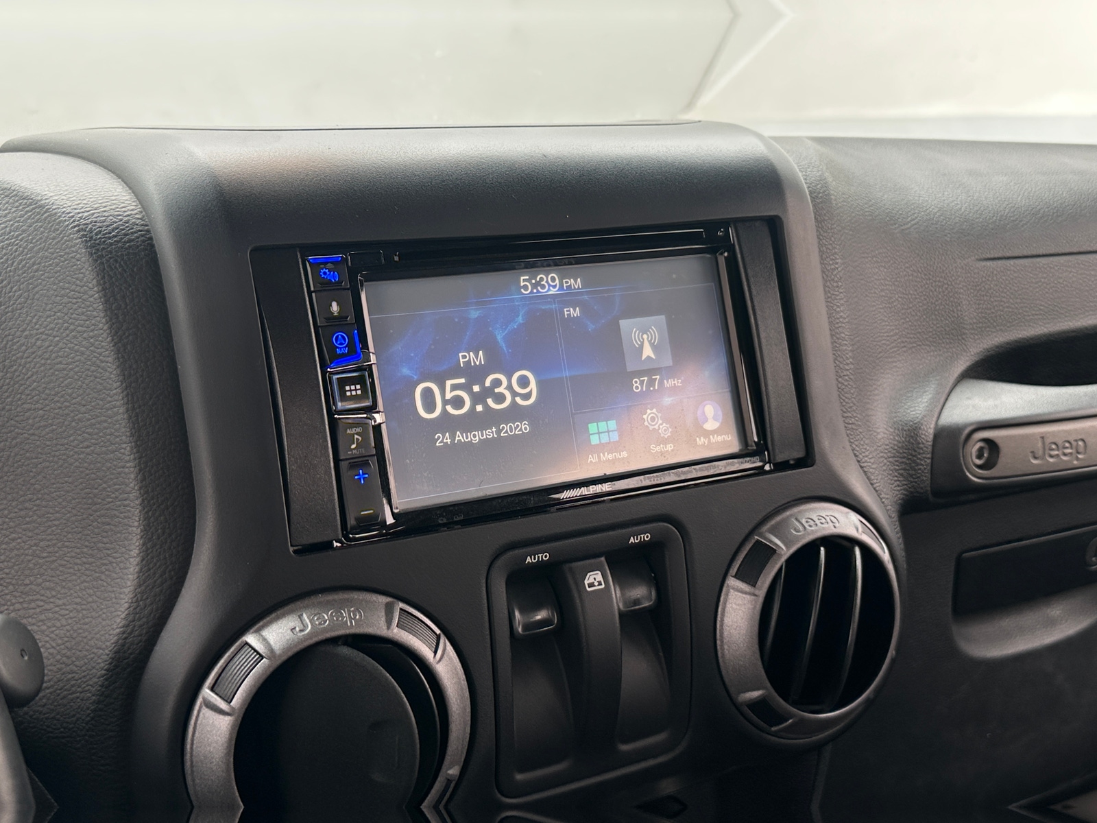 Thumbnail: 2017 Jeep Wrangler - 4