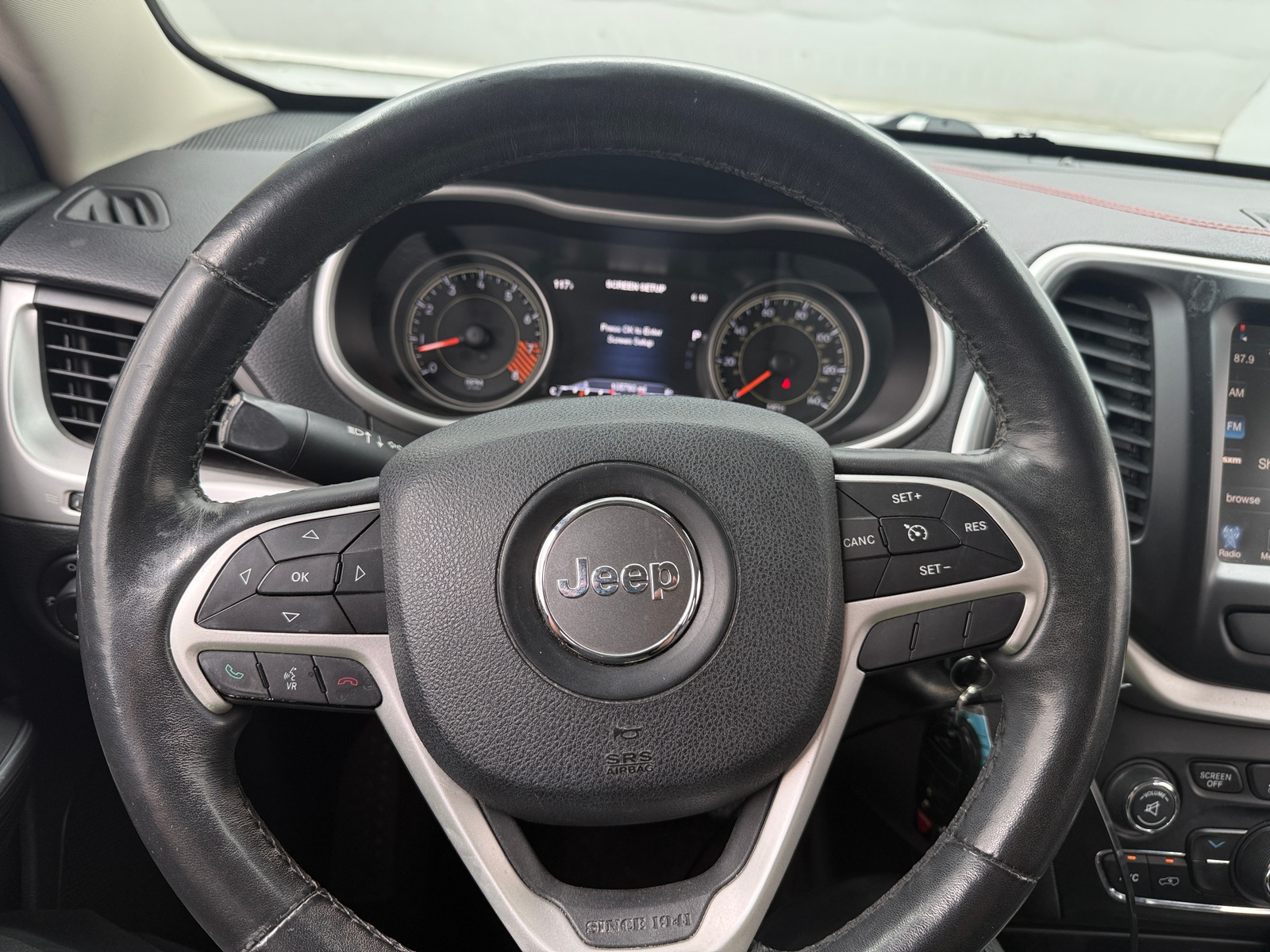 Thumbnail: 2015 Jeep Cherokee - 4