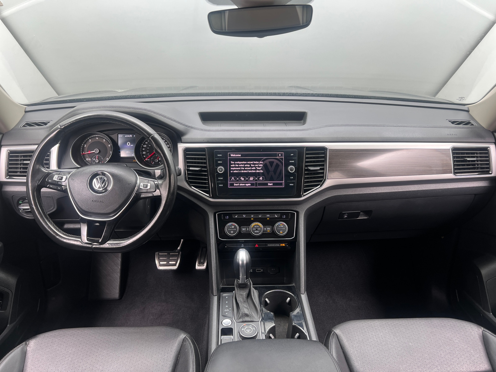 Thumbnail: 2018 Volkswagen Atlas - 3
