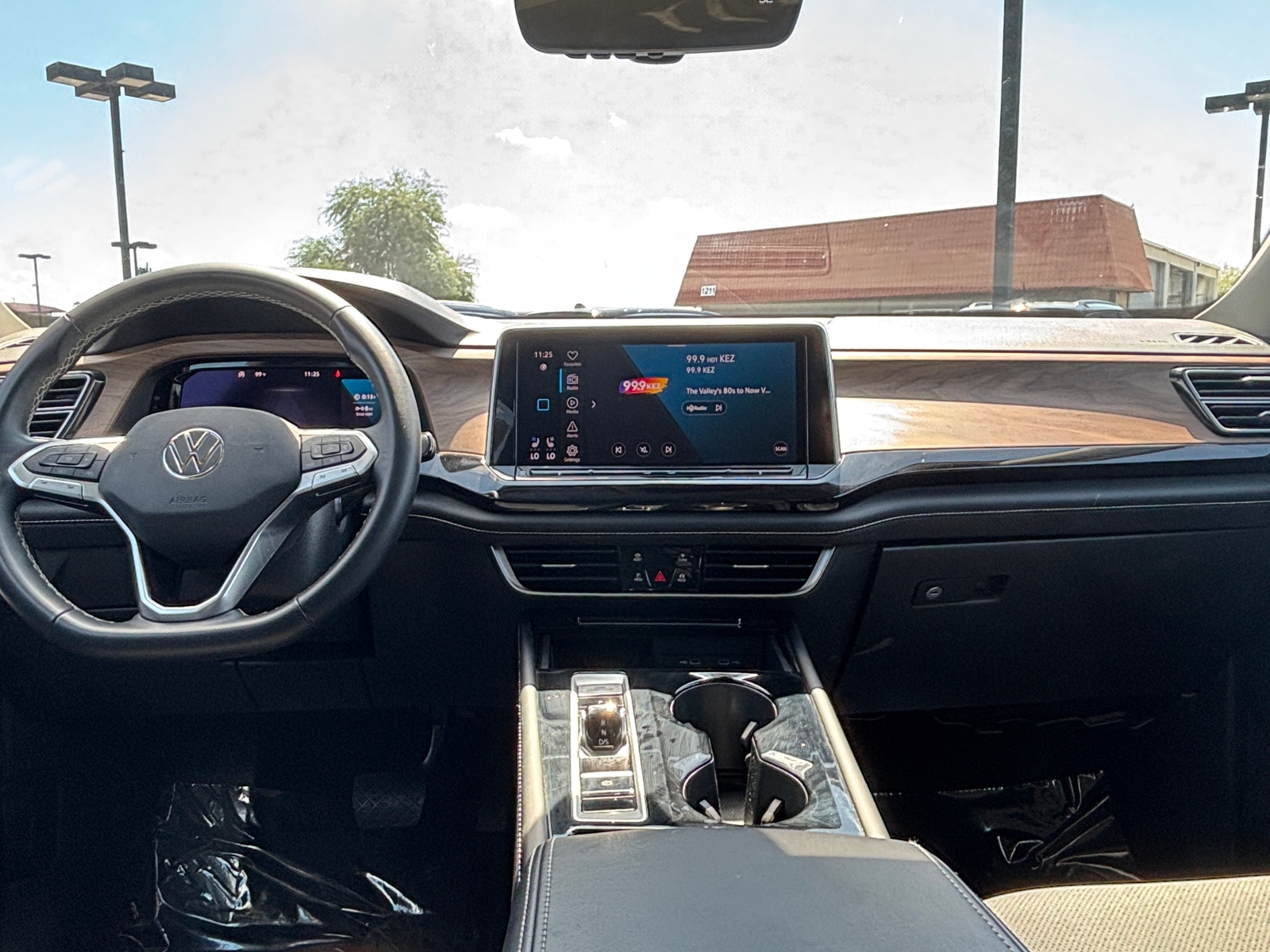 Thumbnail: 2026 Volkswagen Atlas - 2