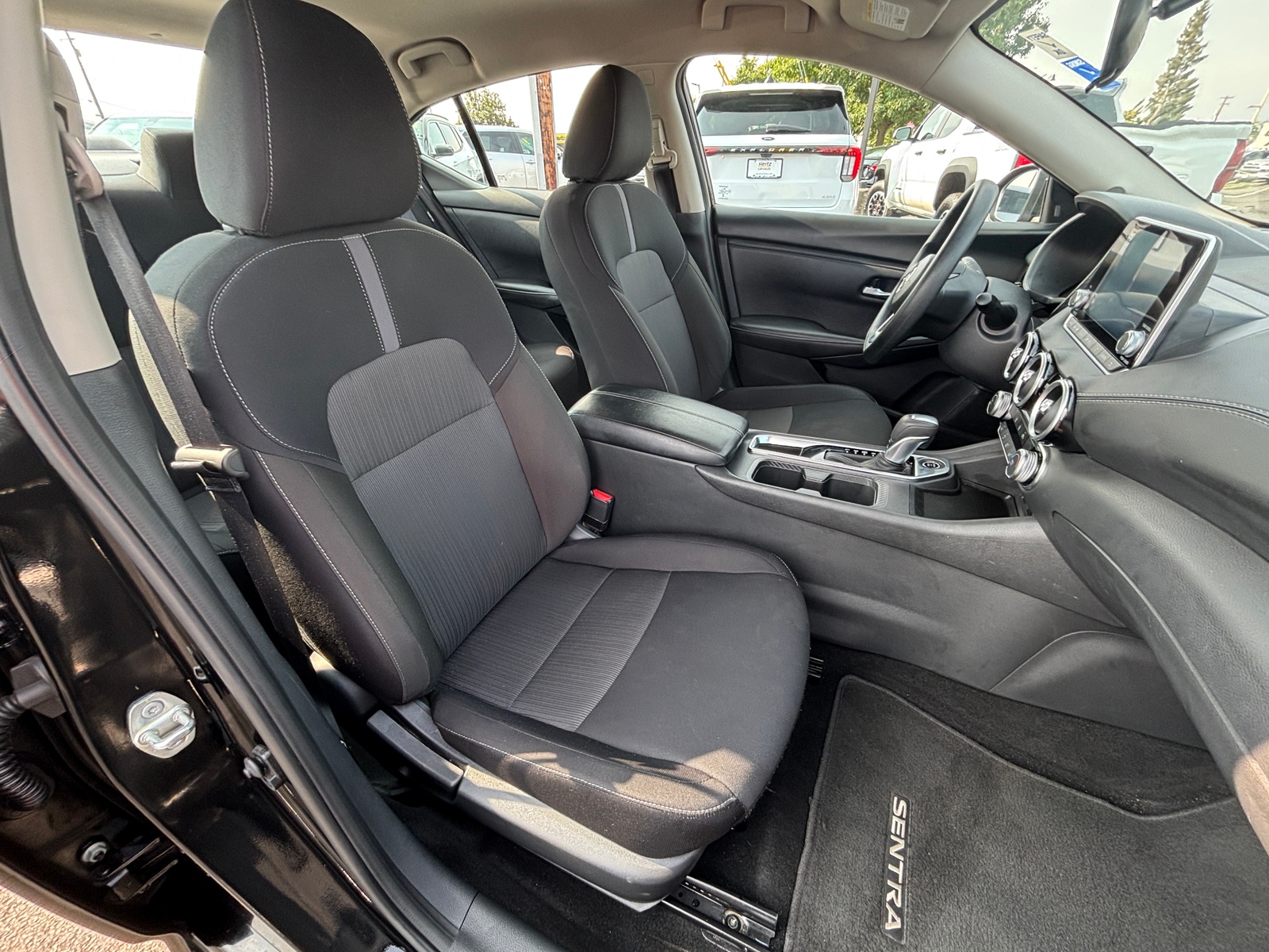 Thumbnail: 2025 Nissan Sentra - 2