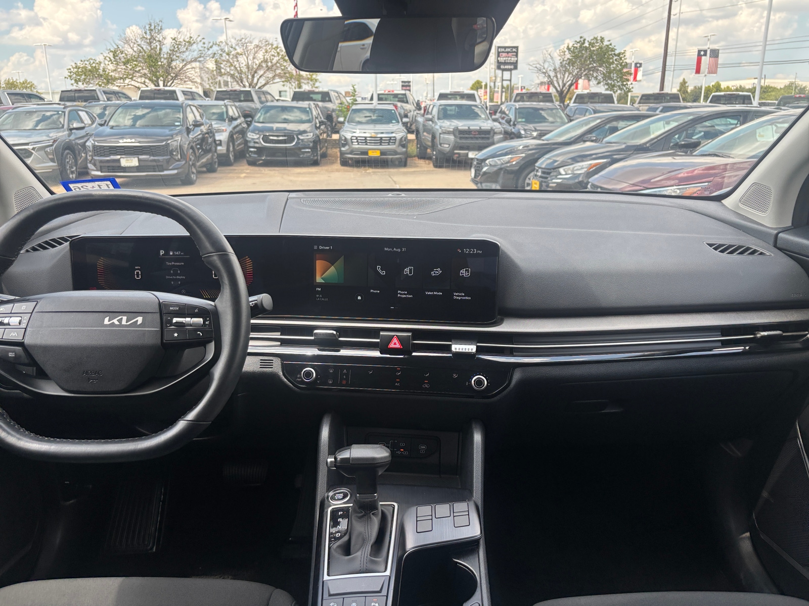 Thumbnail: 2026 Kia Sportage - 3