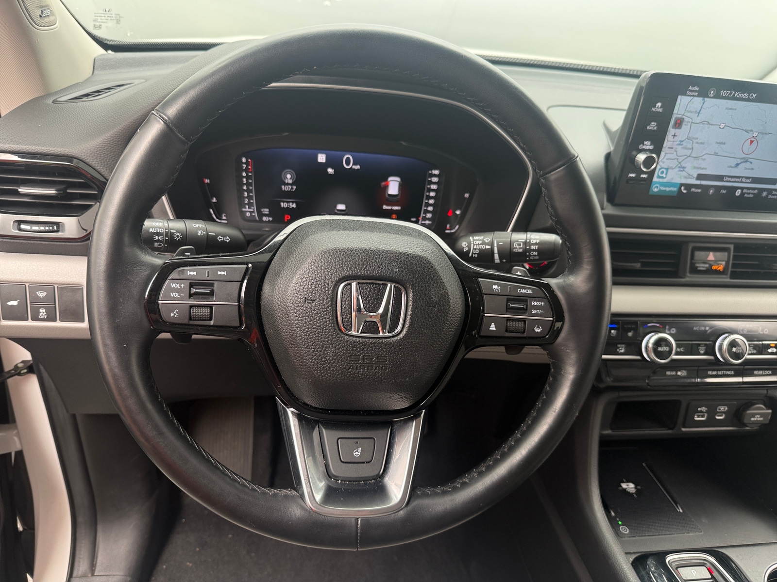 Thumbnail: 2023 Honda Pilot - 4