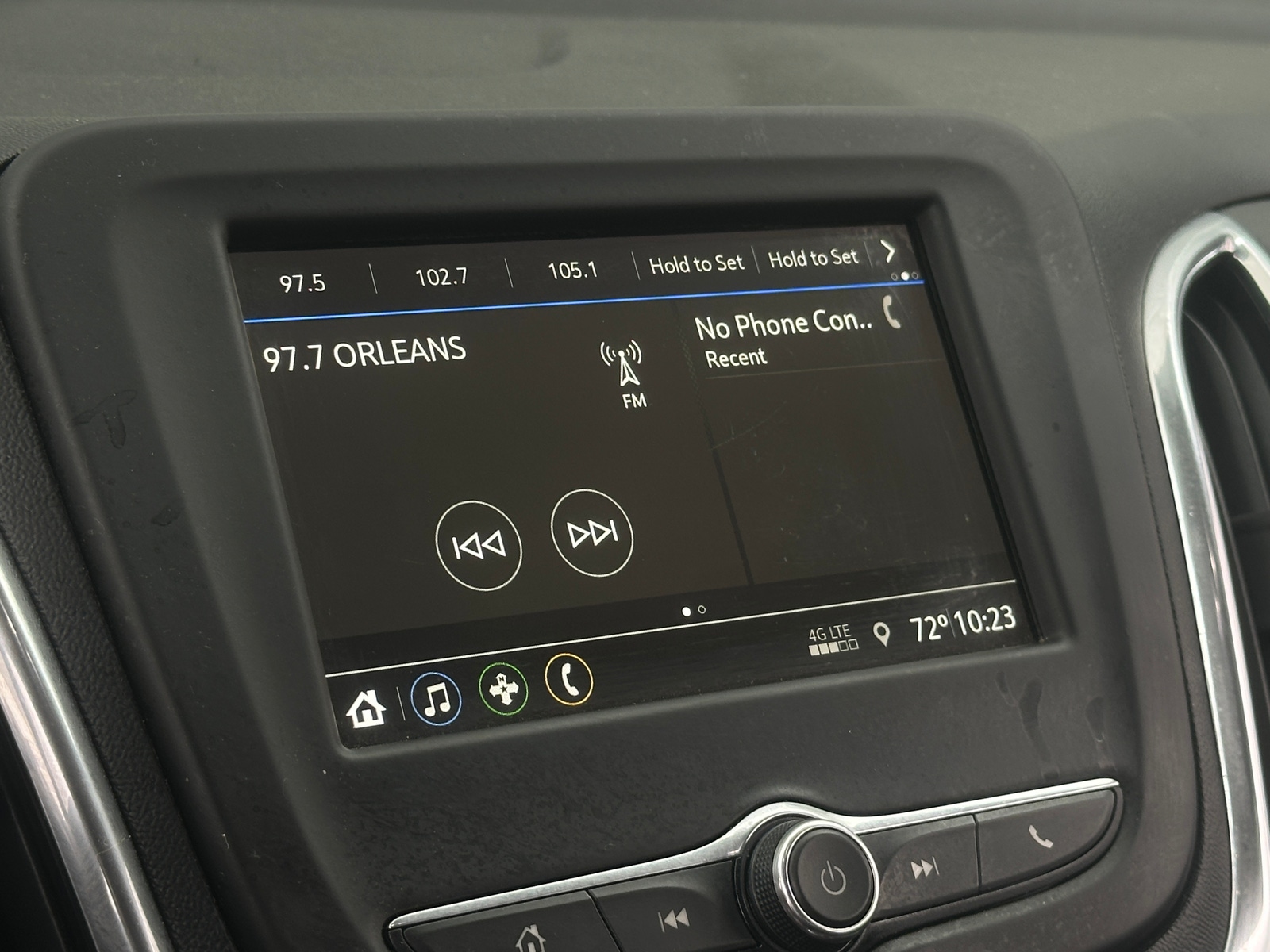 Thumbnail: 2019 Chevrolet Equinox - 4