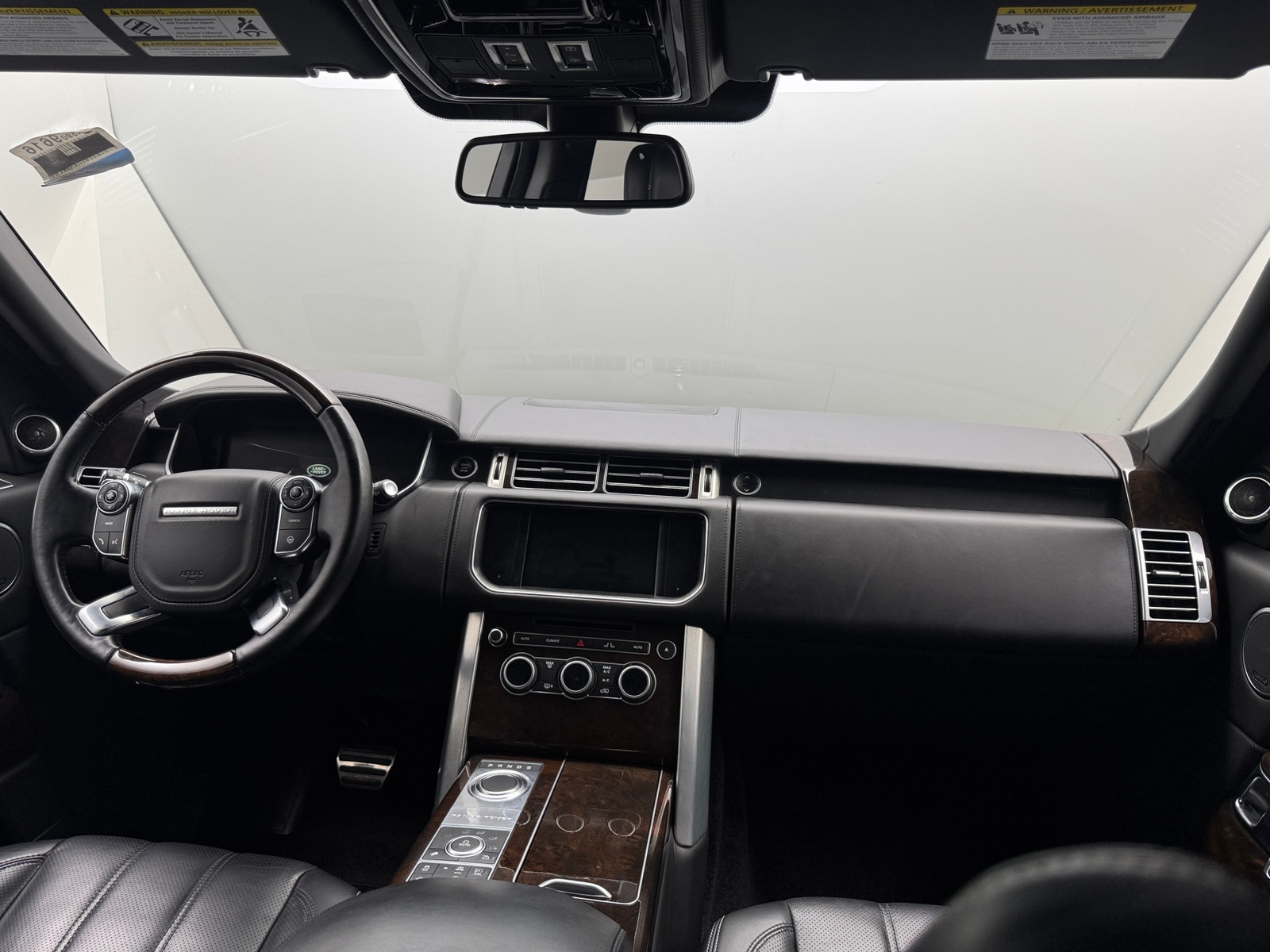 Thumbnail: 2016 Land Rover Range Rover - 2