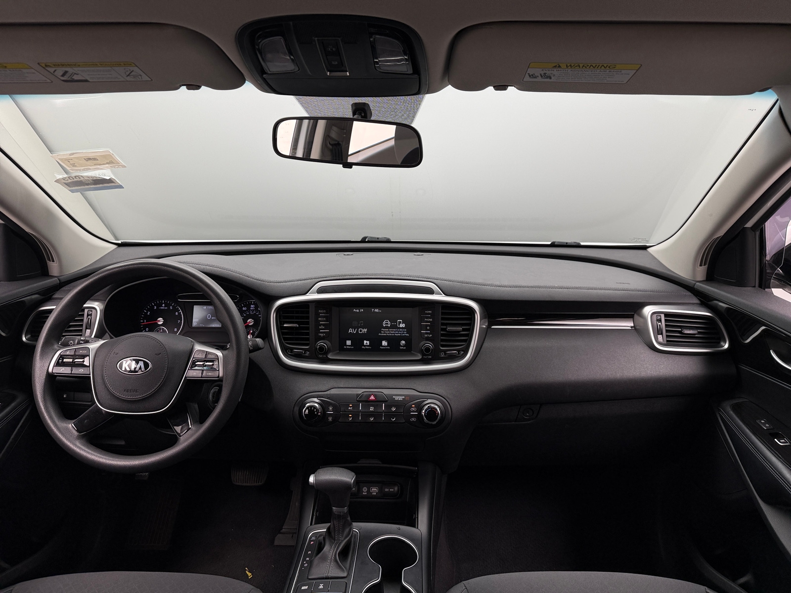 Thumbnail: 2020 Kia Sorento - 3