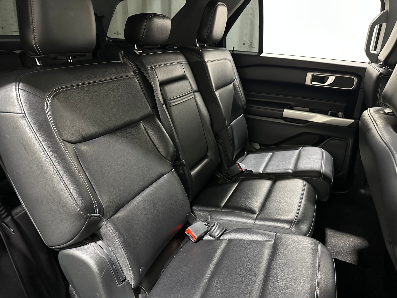 Thumbnail: 2021 Ford Explorer - 5
